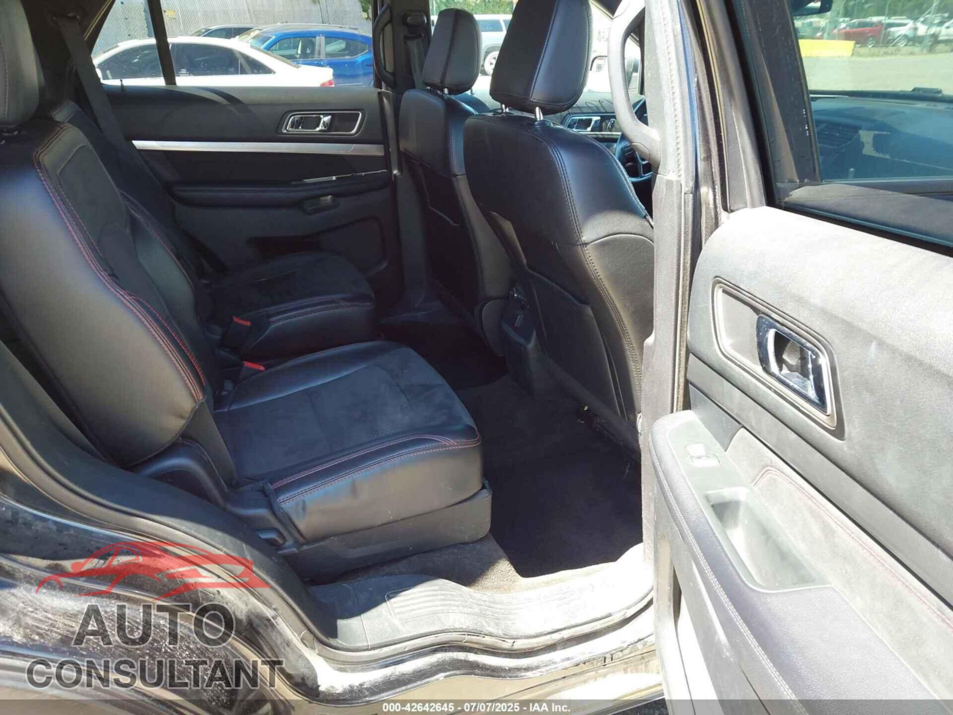 FORD EXPLORER 2018 - 1FM5K8D81JGB14088