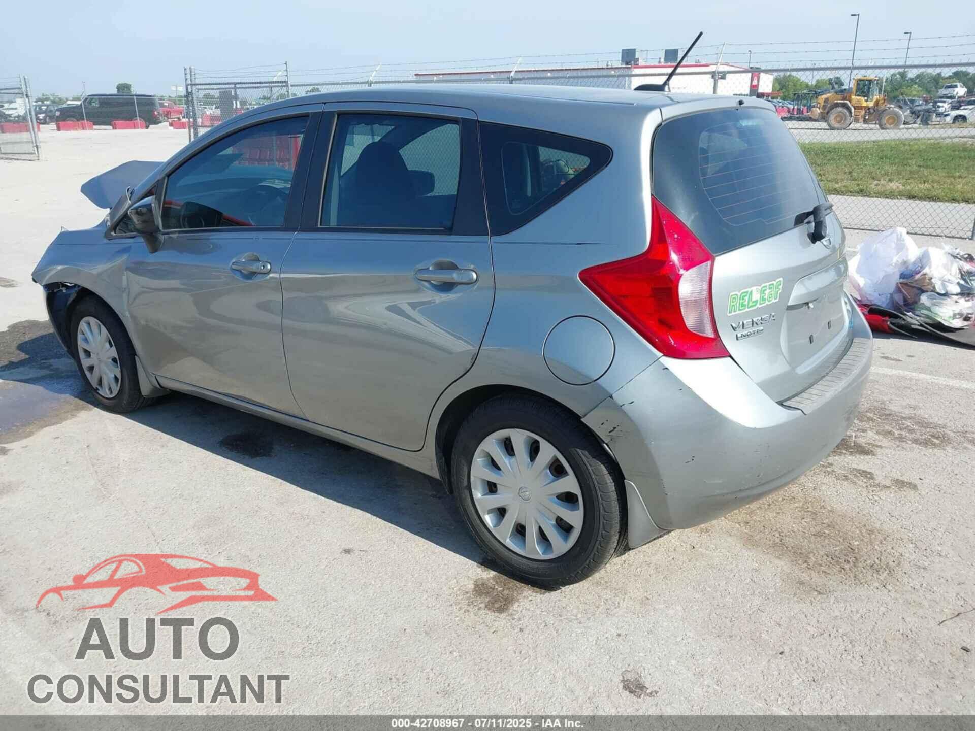 NISSAN VERSA NOTE 2015 - 3N1CE2CP9FL372700