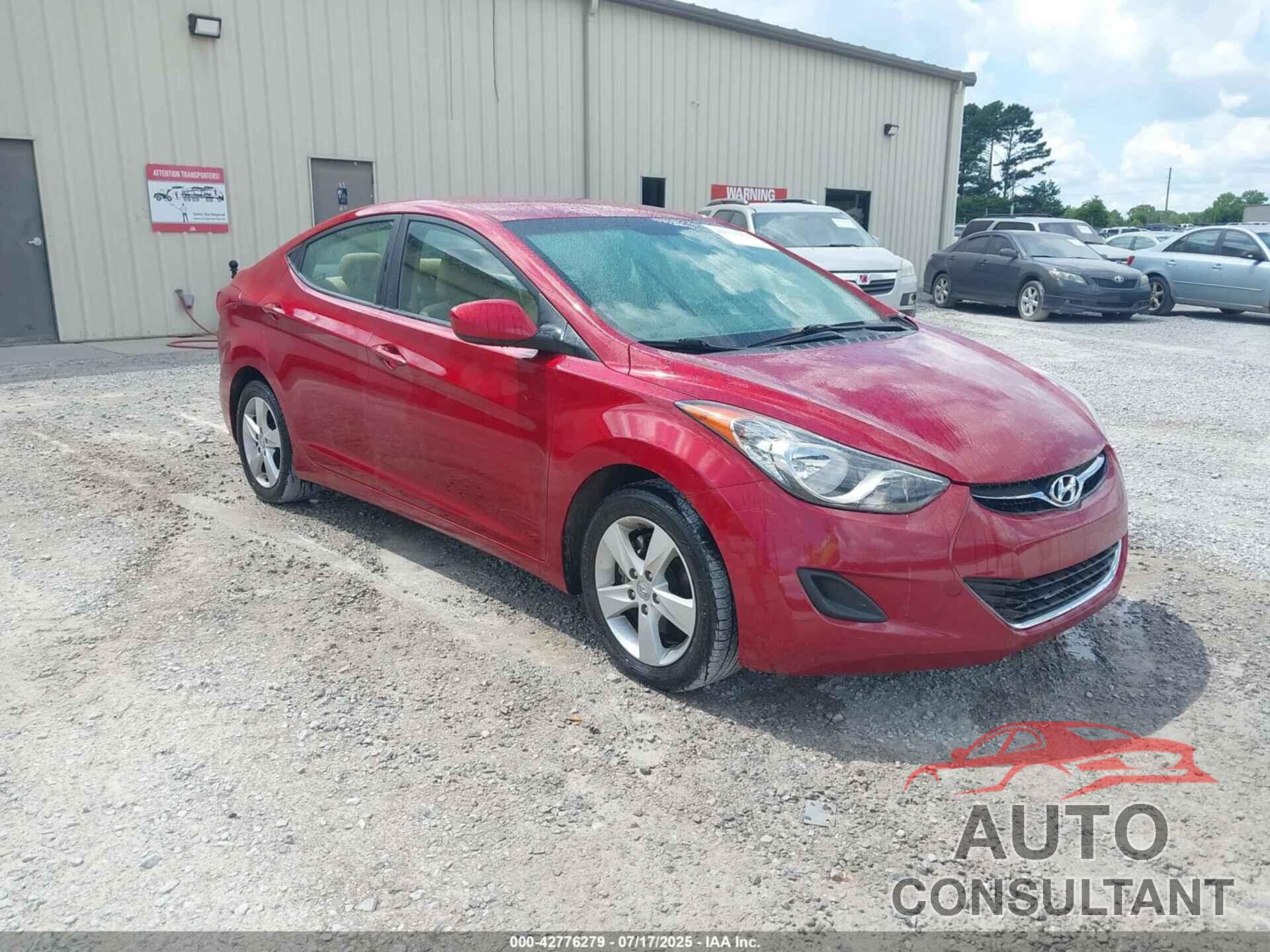 HYUNDAI ELANTRA 2011 - KMHDH4AE5BU100470