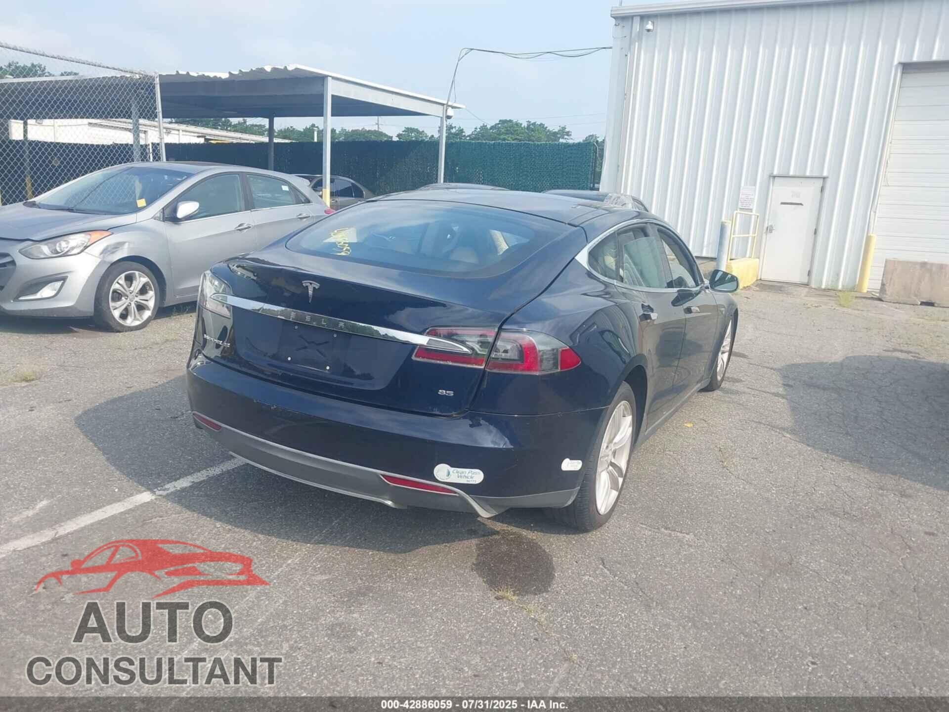 TESLA MODEL S 2013 - 5YJSA1CN1DFP20062