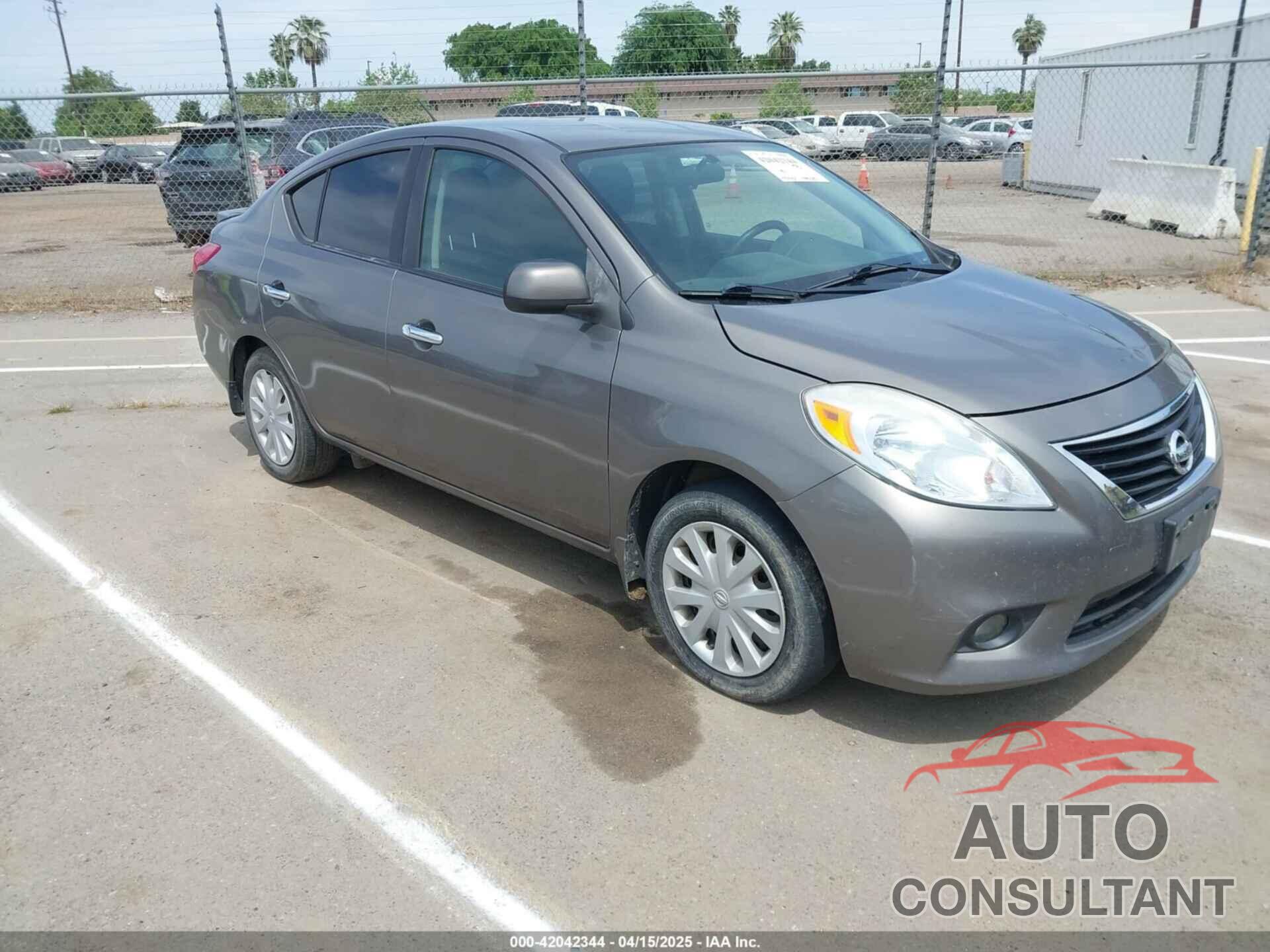 NISSAN VERSA 2013 - 3N1CN7AP1DL893732