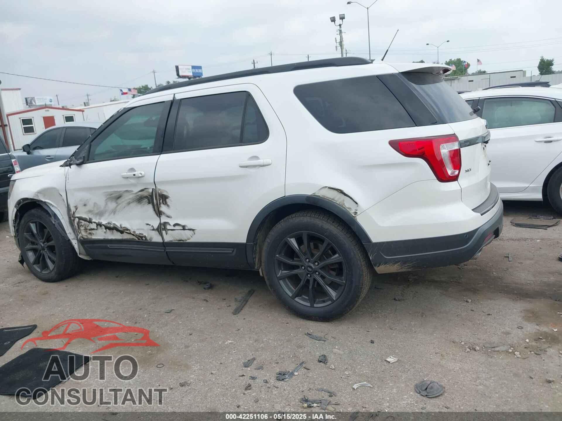 FORD EXPLORER 2018 - 1FM5K7D83JGB07458