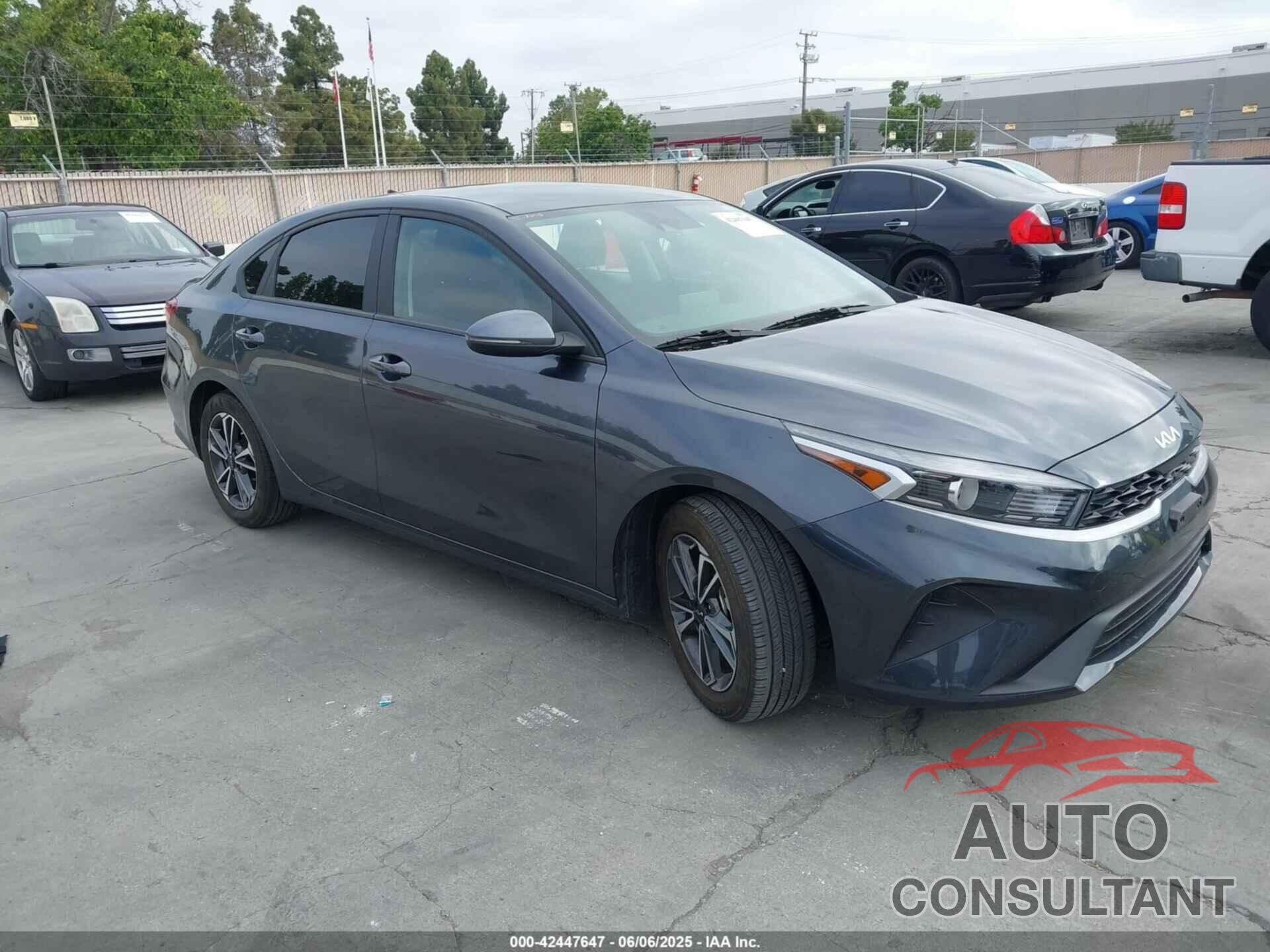 KIA FORTE 2023 - 3KPF24AD4PE608621