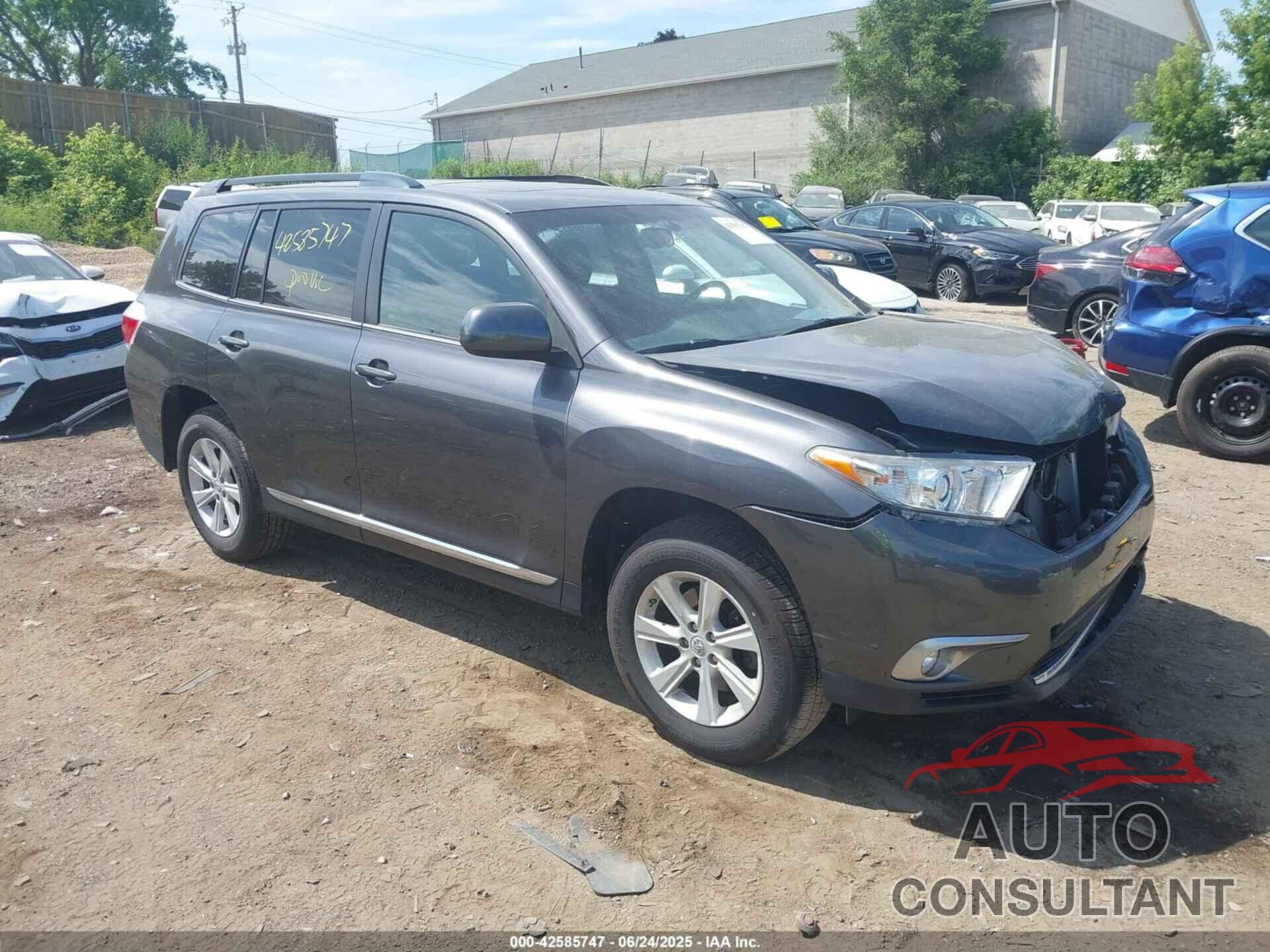 TOYOTA HIGHLANDER 2011 - 5TDBK3EH0BS050397