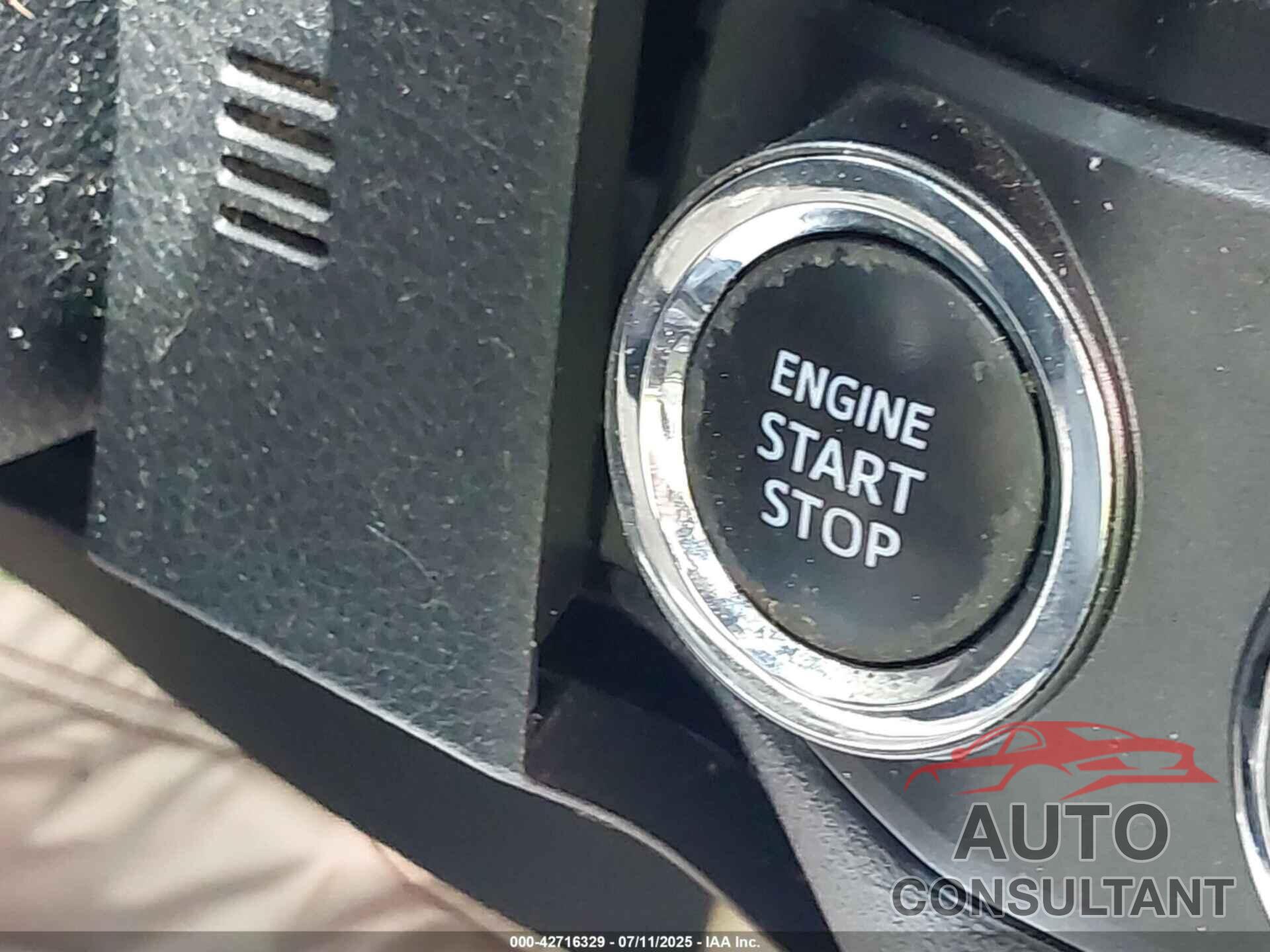 TOYOTA TACOMA 2019 - 5TFCZ5AN7KX187628