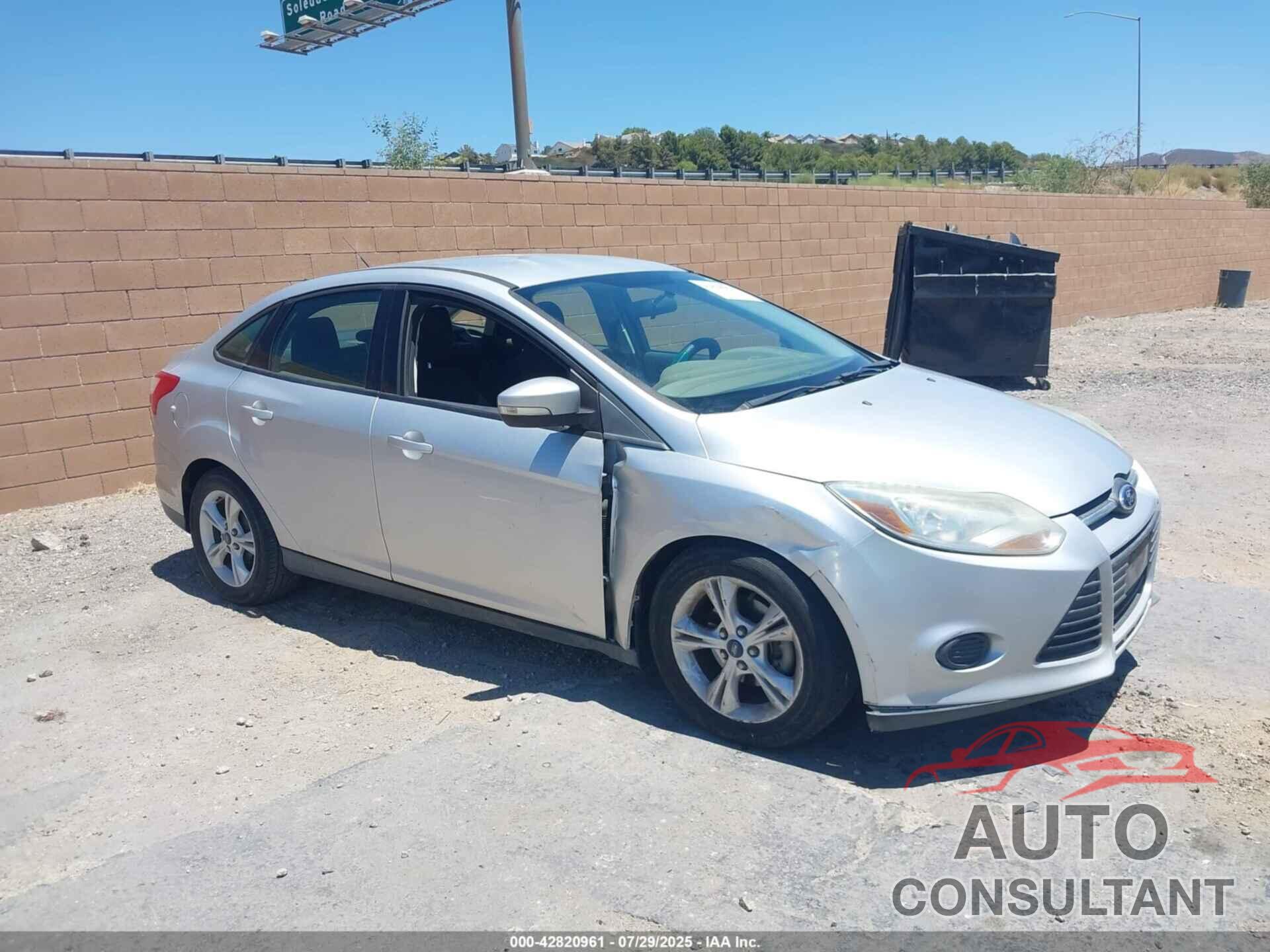 FORD FOCUS 2014 - 1FADP3F22EL432303