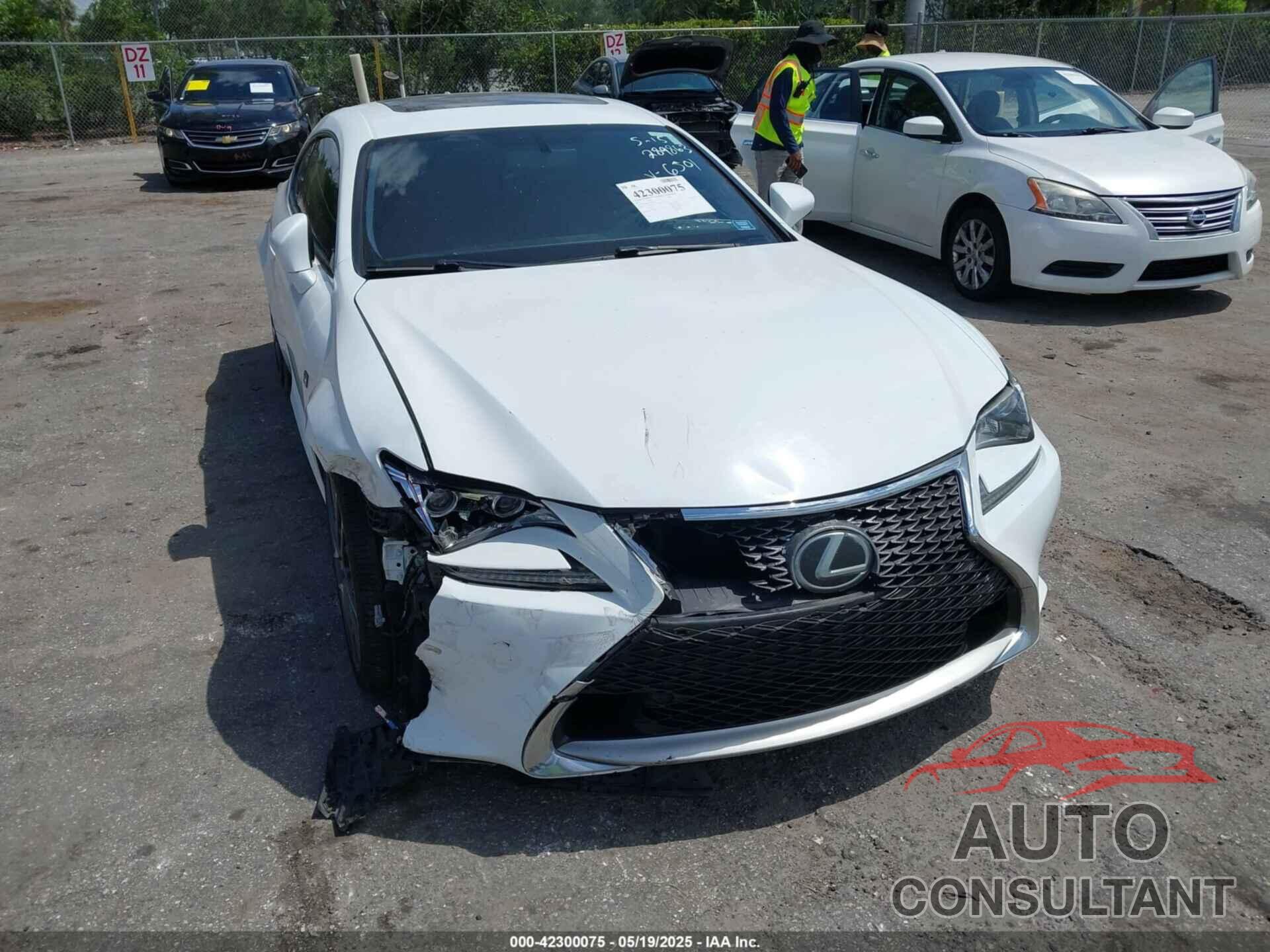 LEXUS RC 200T 2017 - JTHHA5BC4H5006501