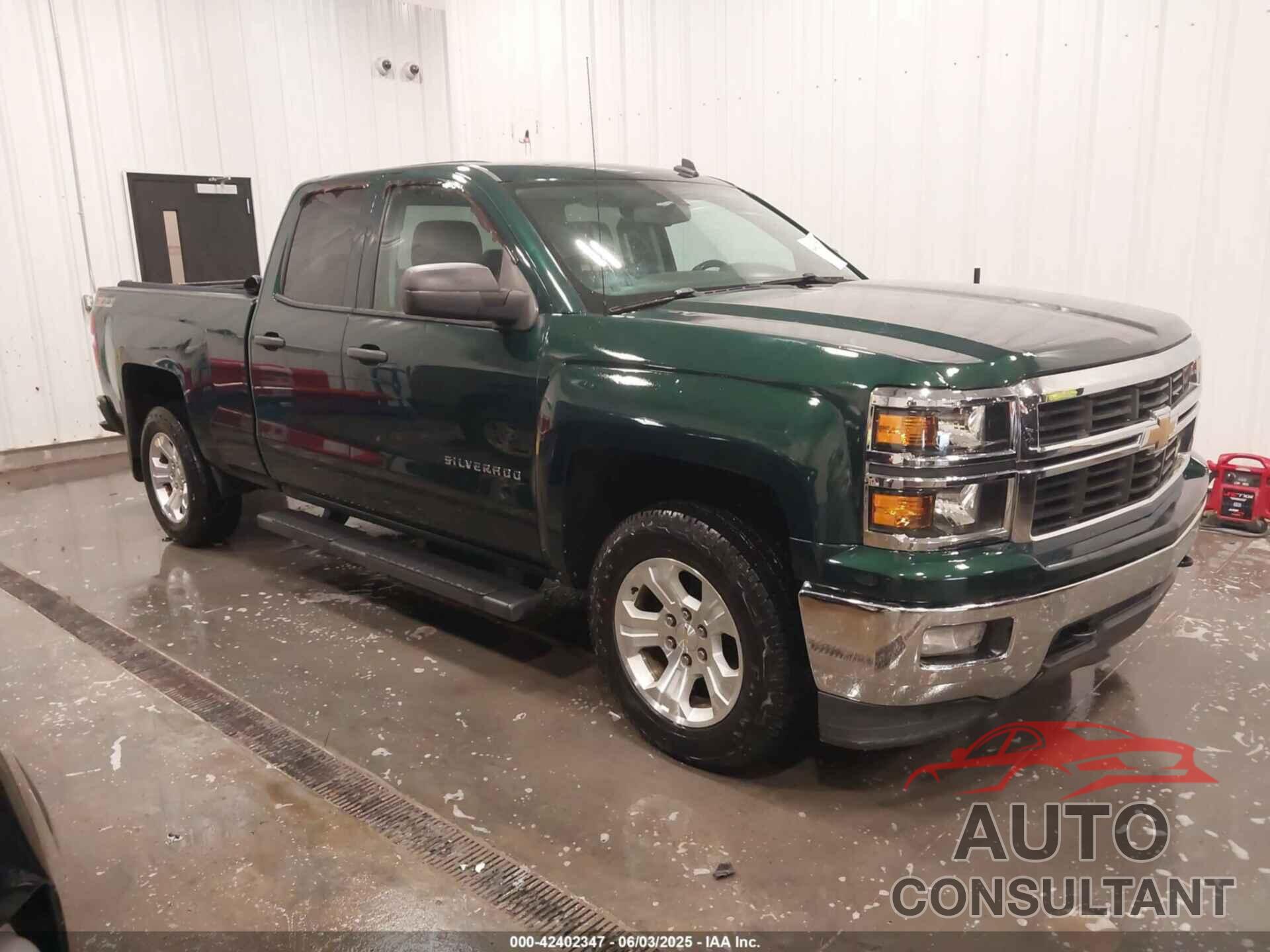 CHEVROLET SILVERADO 1500 2014 - 1GCVKREC9EZ323215