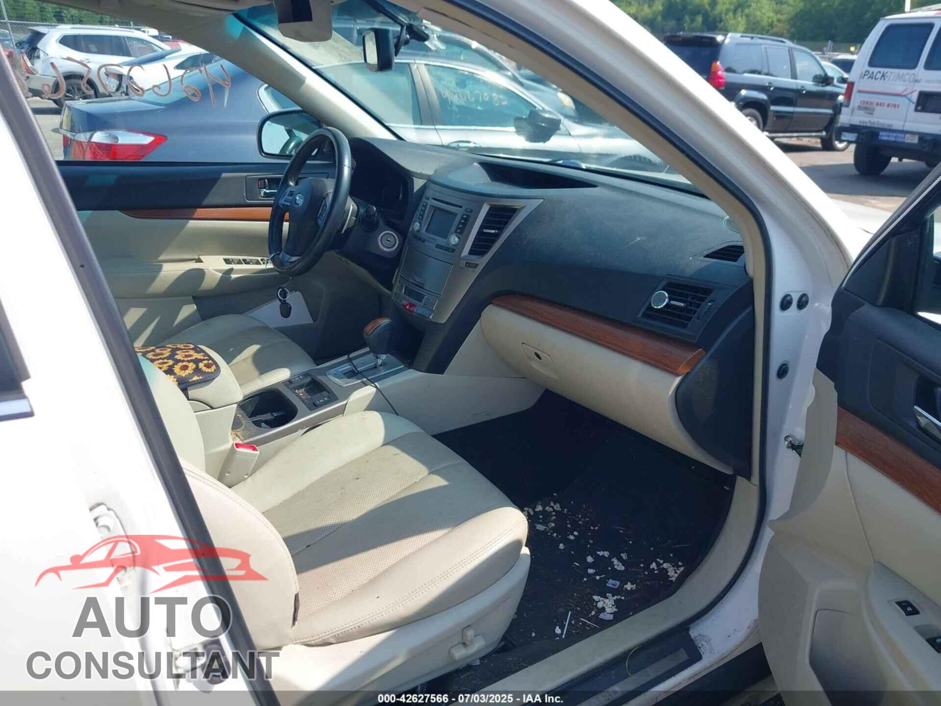 SUBARU OUTBACK 2014 - 4S4BRBLC4E3246020