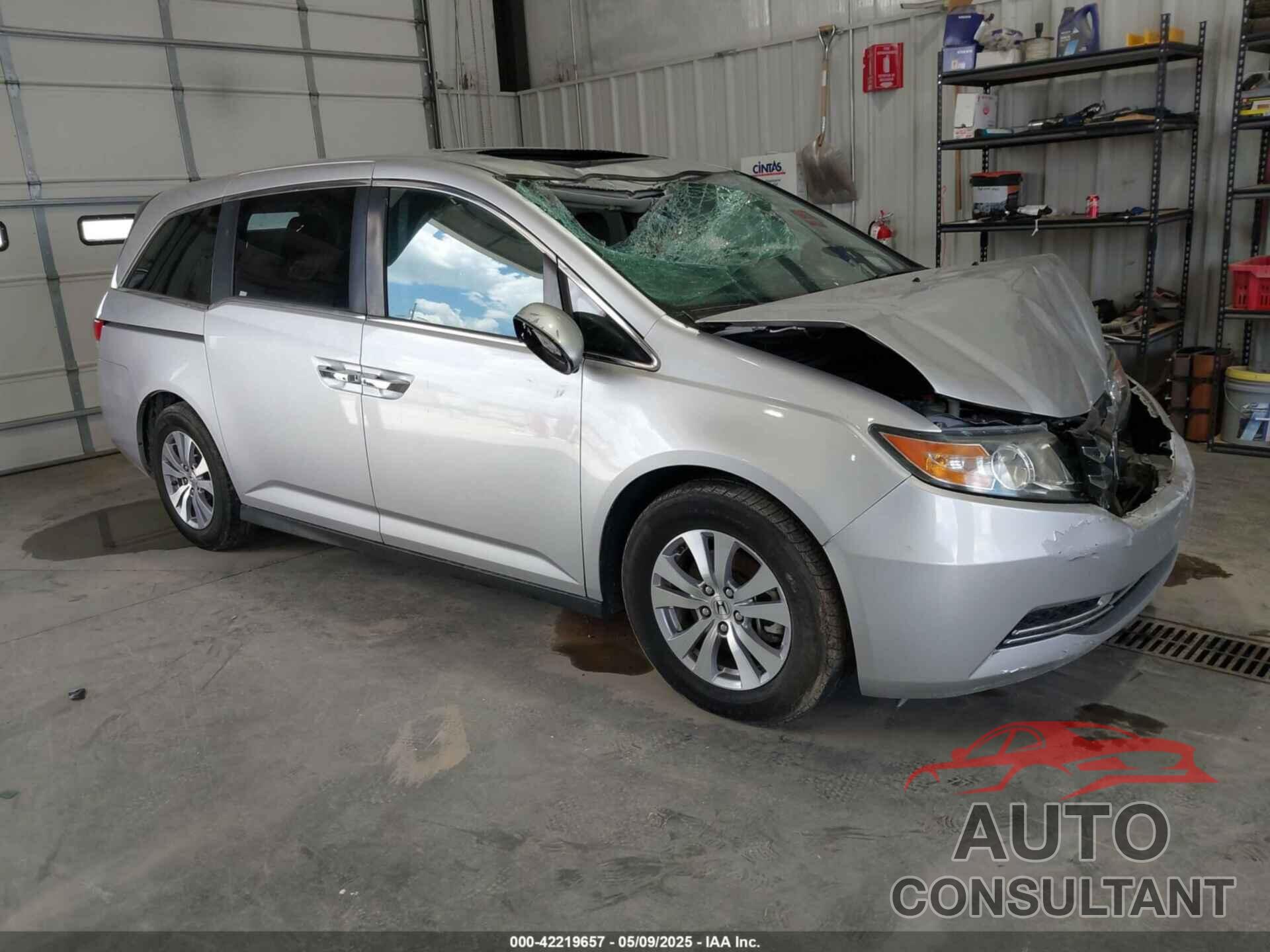 HONDA ODYSSEY 2015 - 5FNRL5H69FB047395
