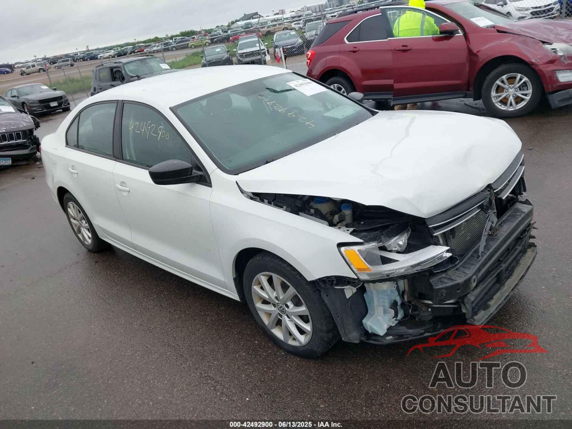 VOLKSWAGEN JETTA 2015 - 3VWD17AJ0FM321912
