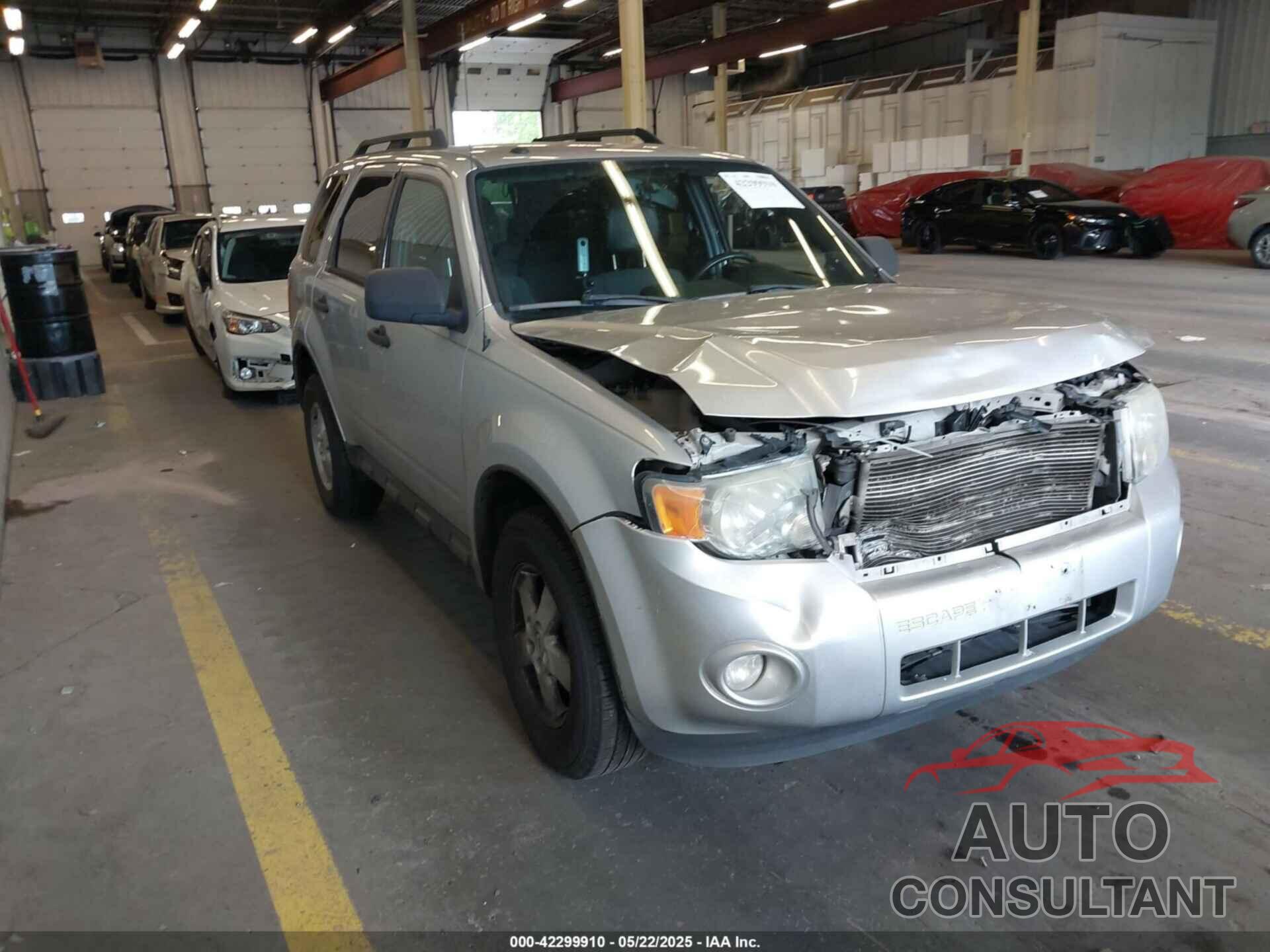 FORD ESCAPE 2010 - 1FMCU0D74AKD02692