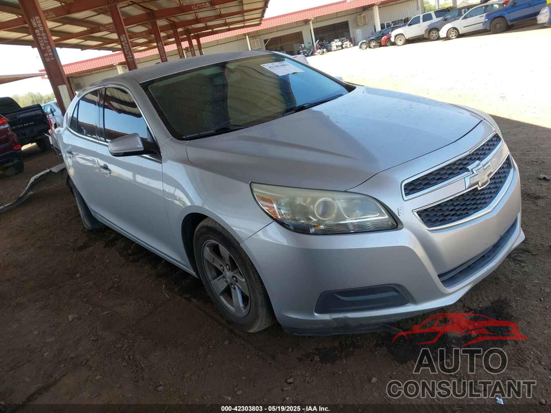 CHEVROLET MALIBU 2013 - 1G11C5SAXDF153852