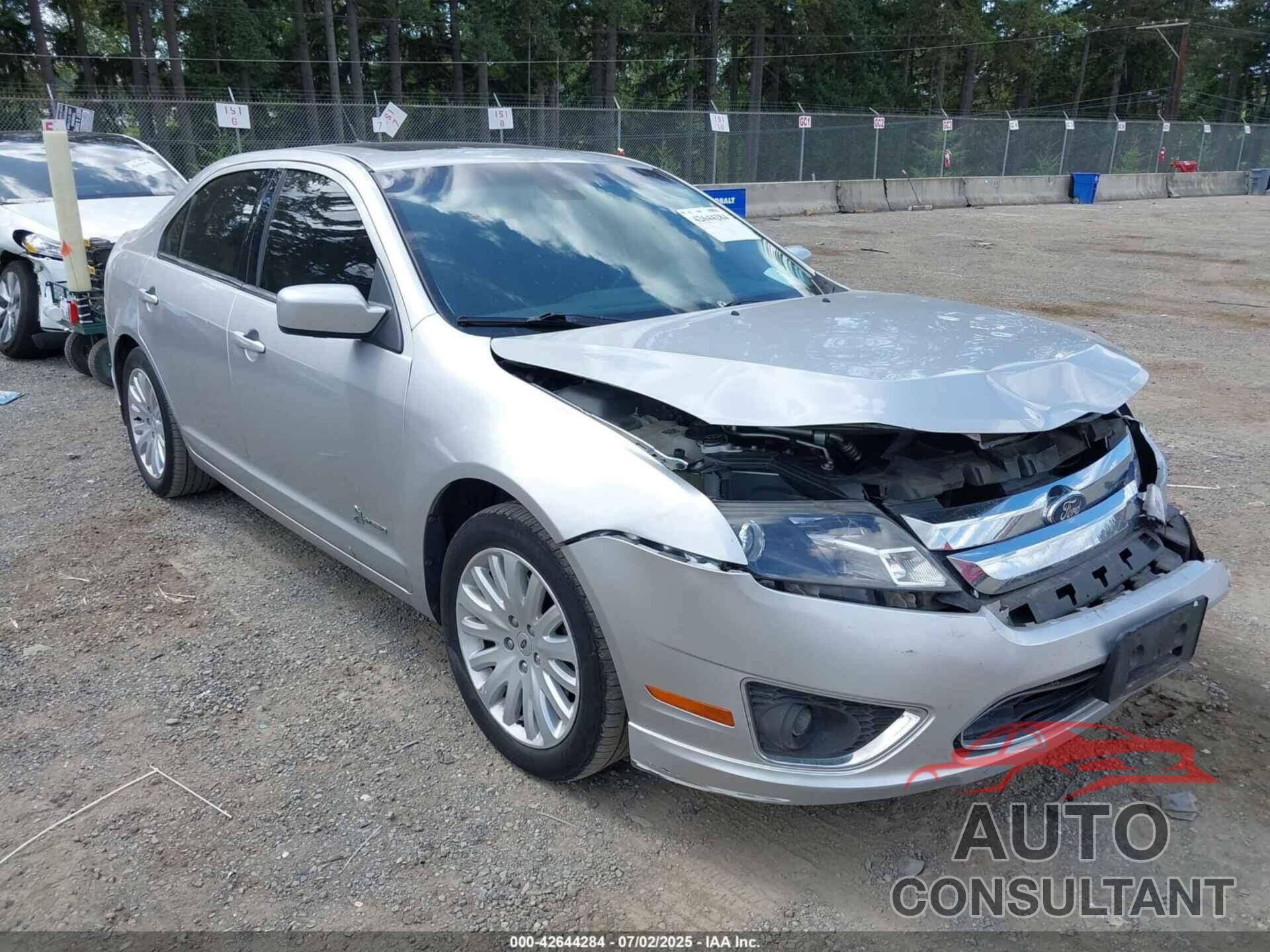 FORD FUSION HYBRID 2012 - 3FADP0L35CR440051