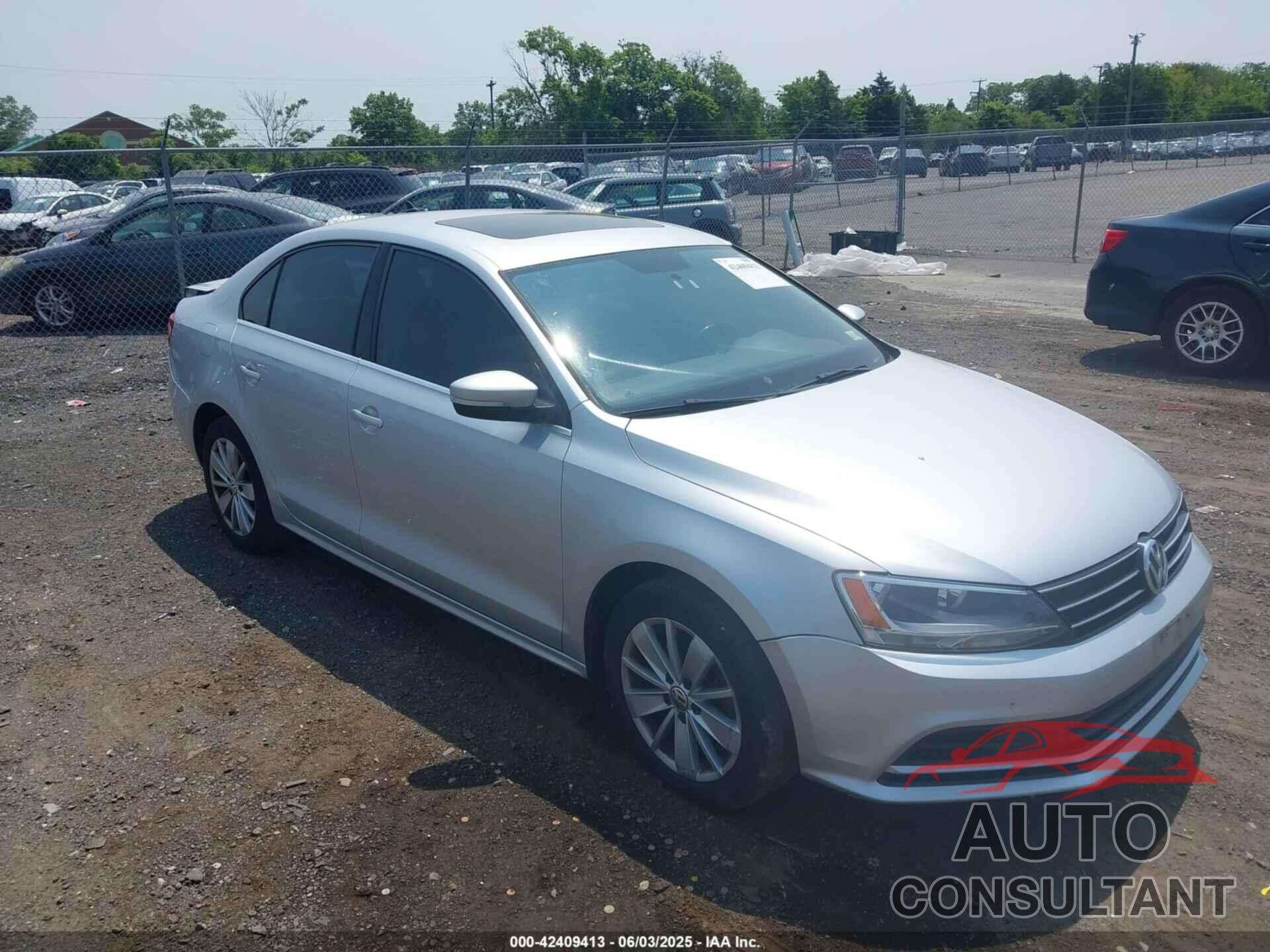 VOLKSWAGEN JETTA 2015 - 3VWD17AJ7FM421327