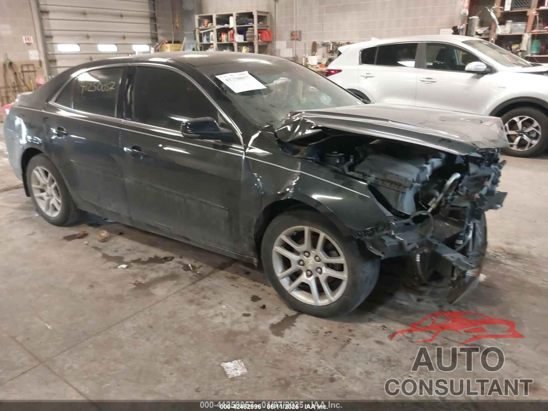 CHEVROLET MALIBU 2014 - 1G11C5SL3EF165490