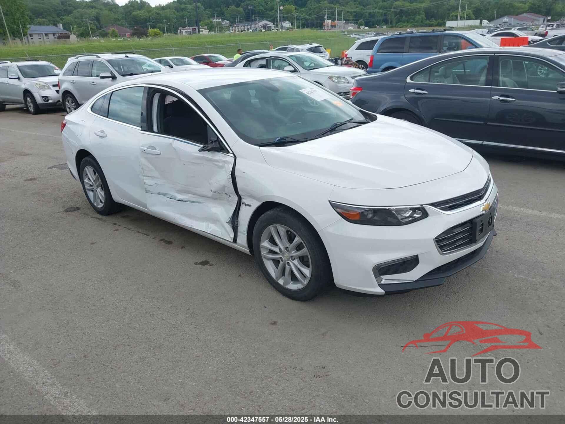CHEVROLET MALIBU 2018 - 1G1ZD5ST1JF202658