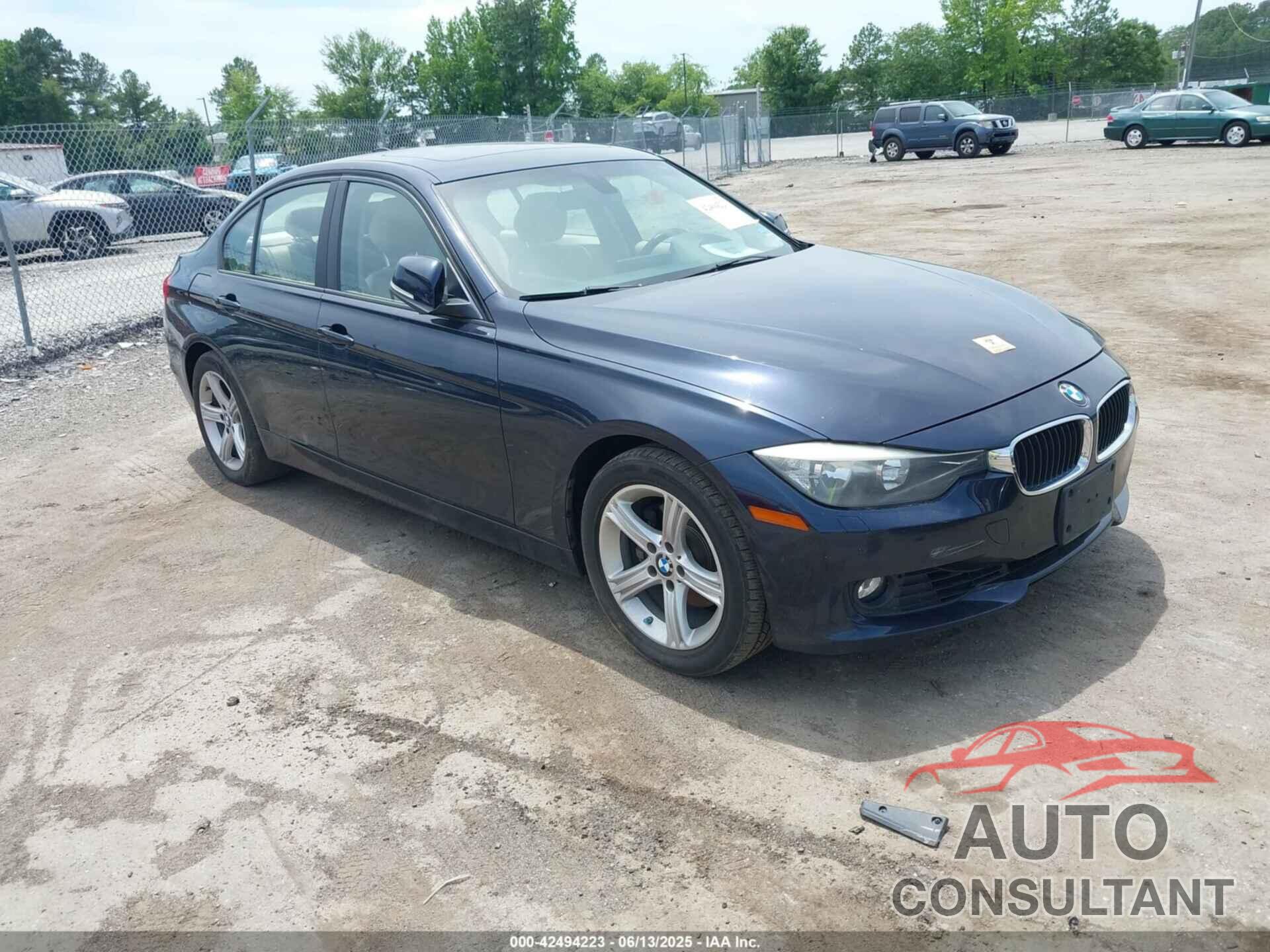 BMW 328I 2014 - WBA3B5G51ENS11317