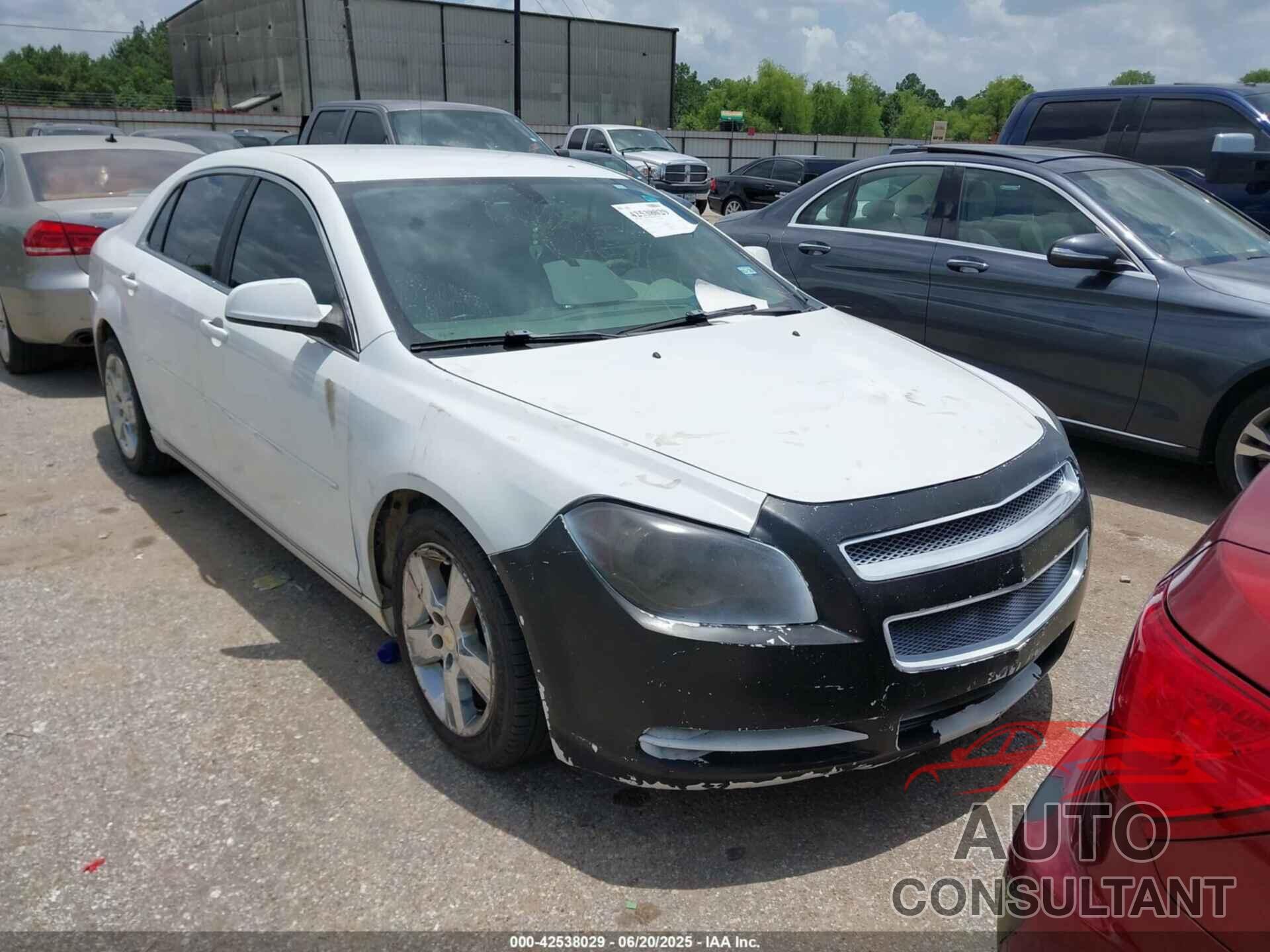 CHEVROLET MALIBU 2011 - 1G1ZD5EU3BF146048