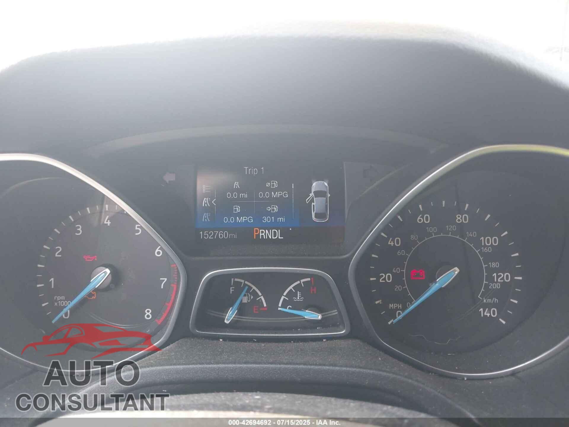 FORD FOCUS 2017 - 1FADP3E27HL237836
