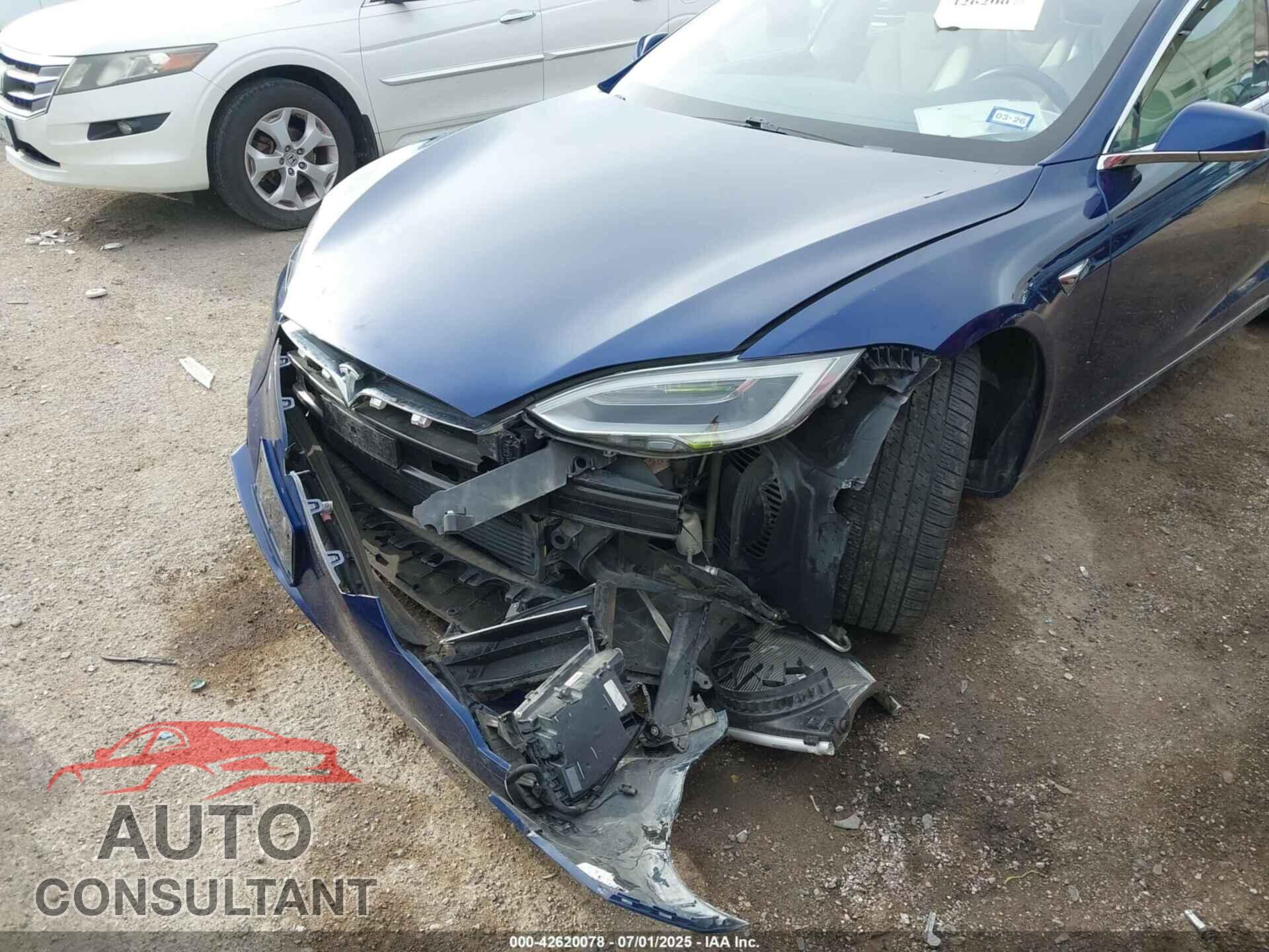 TESLA MODEL S 2018 - 5YJSA1E25JF290793