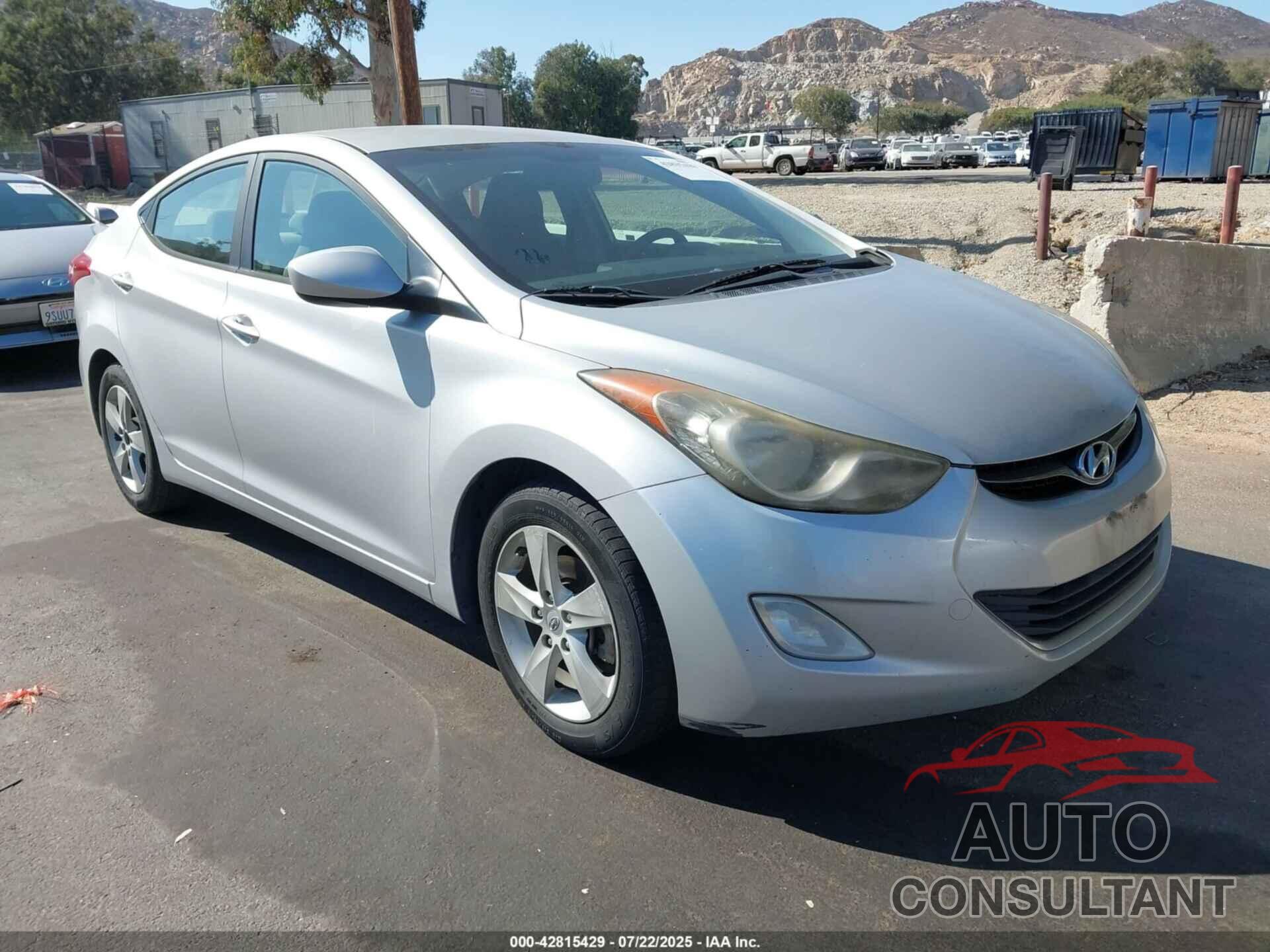 HYUNDAI ELANTRA 2013 - KMHDH4AE6DU606649