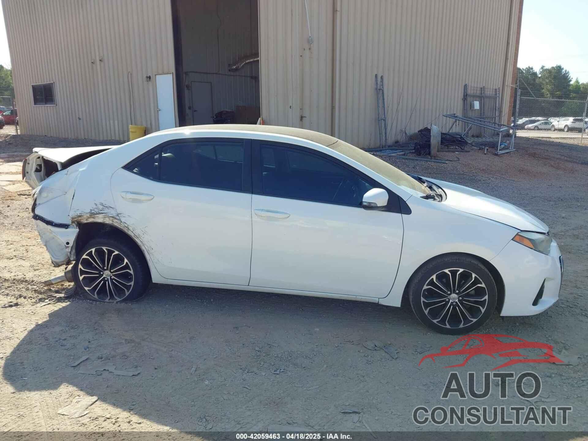 TOYOTA COROLLA 2015 - 5YFBURHE4FP278884