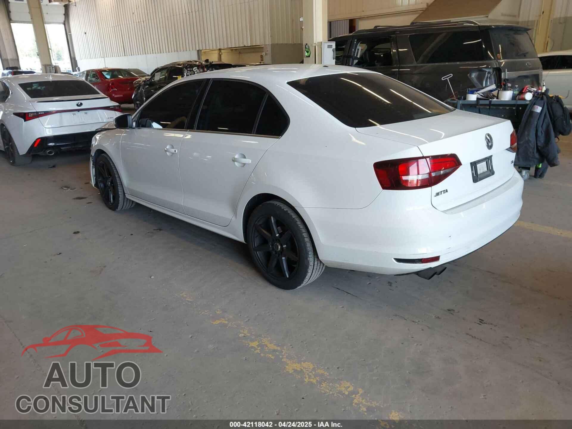 VOLKSWAGEN JETTA 2017 - 3VW2B7AJXHM296816