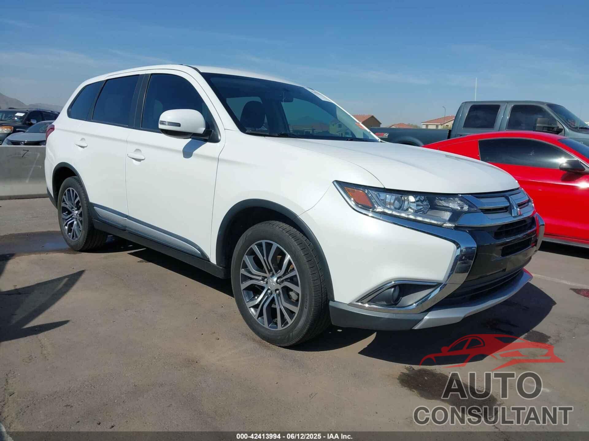 MITSUBISHI OUTLANDER 2018 - JA4AD3A3XJZ015423