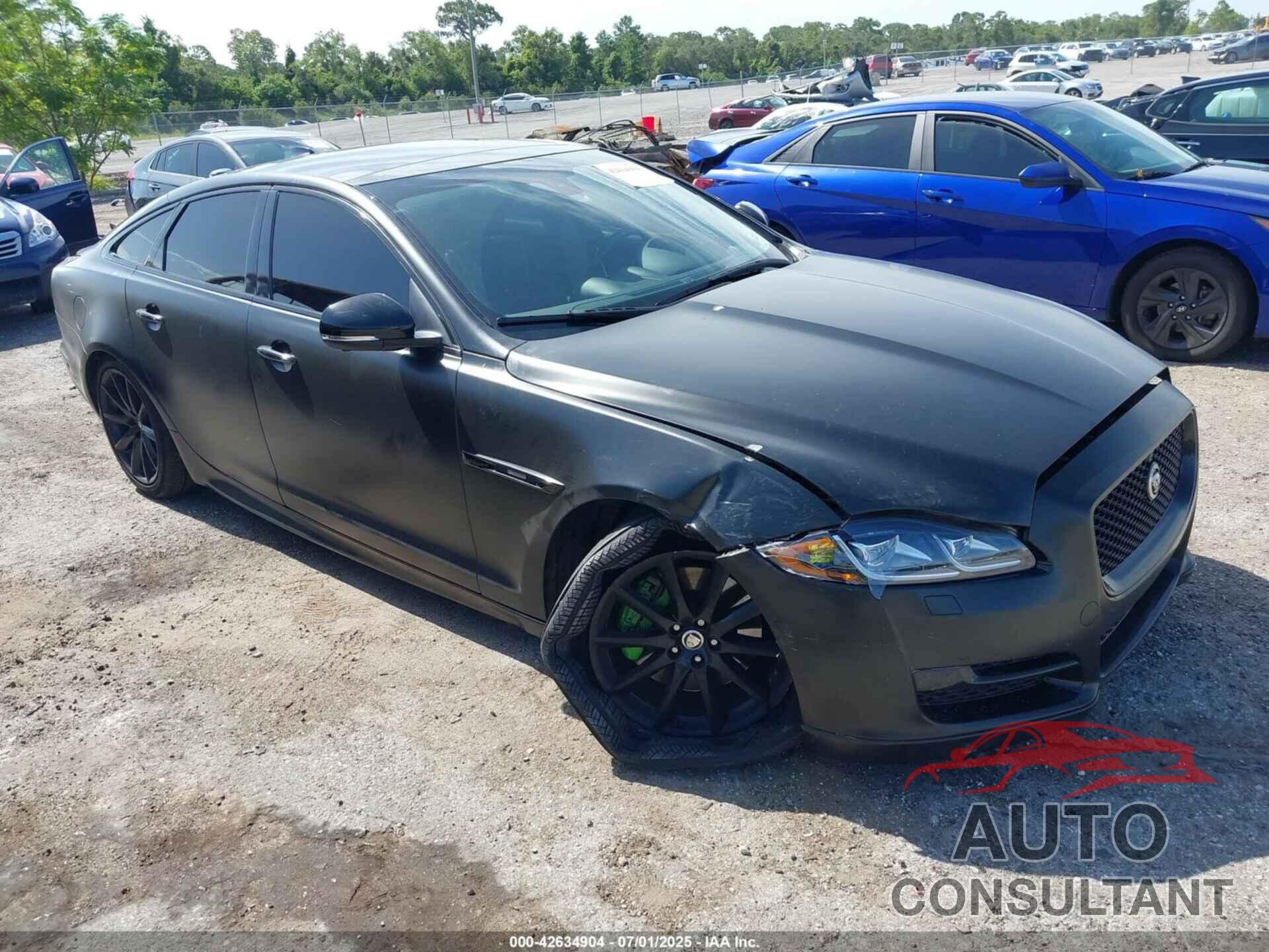 JAGUAR XJ 2016 - SAJWA1C78G8V96123