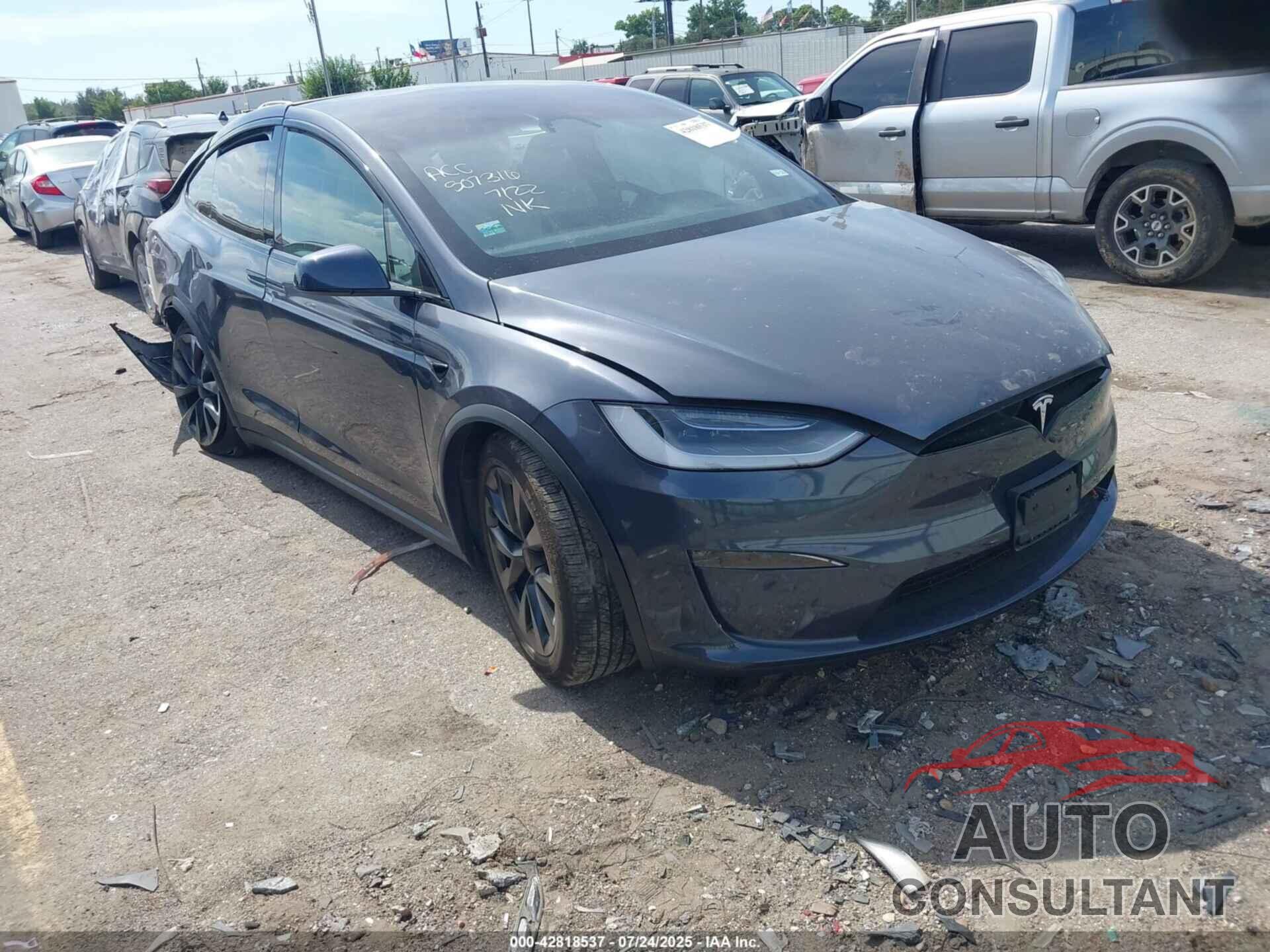 TESLA MODEL X 2022 - 7SAXCBE51NF360766