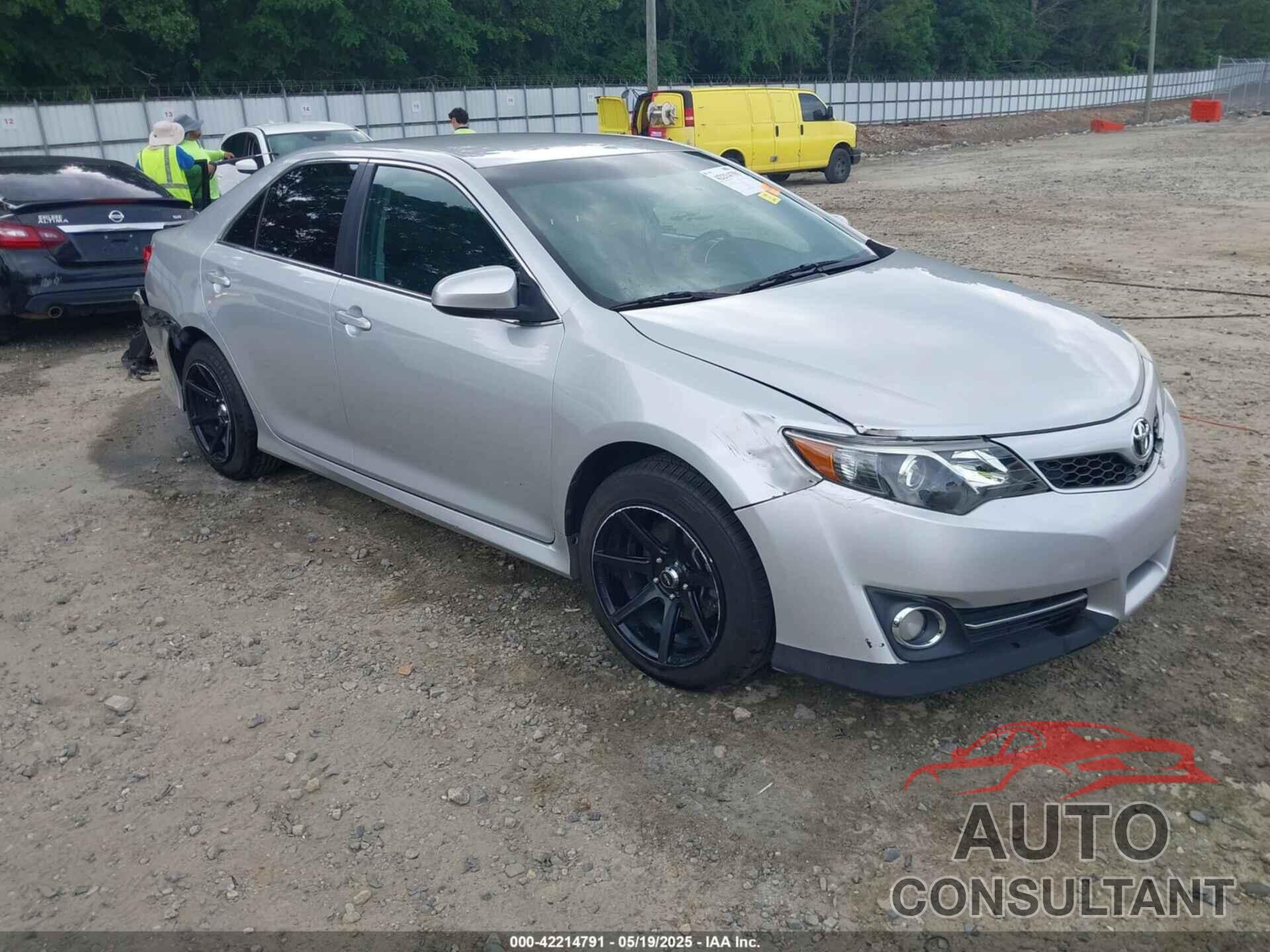 TOYOTA CAMRY 2013 - 4T1BF1FK0DU225633