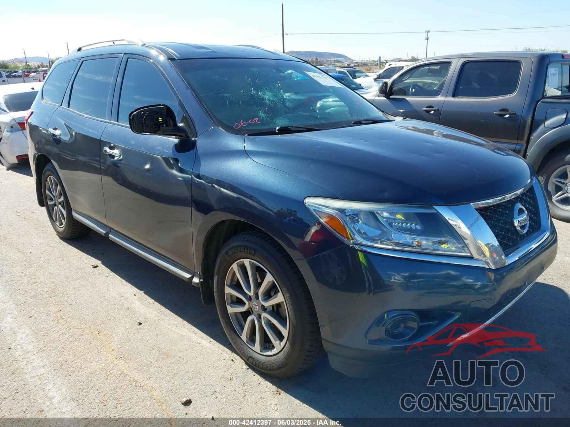 NISSAN PATHFINDER 2016 - 5N1AR2MN0GC652410