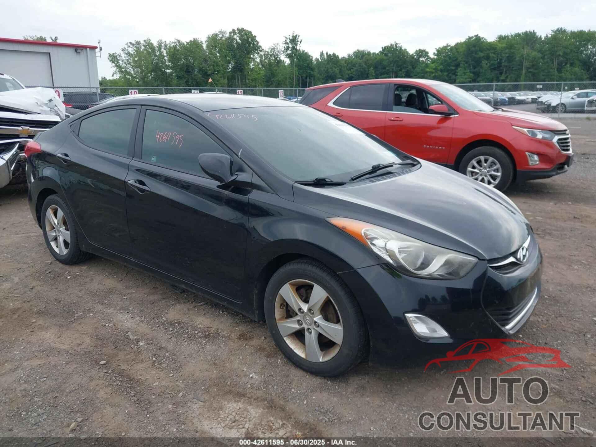 HYUNDAI ELANTRA 2012 - KMHDH4AE9CU308367