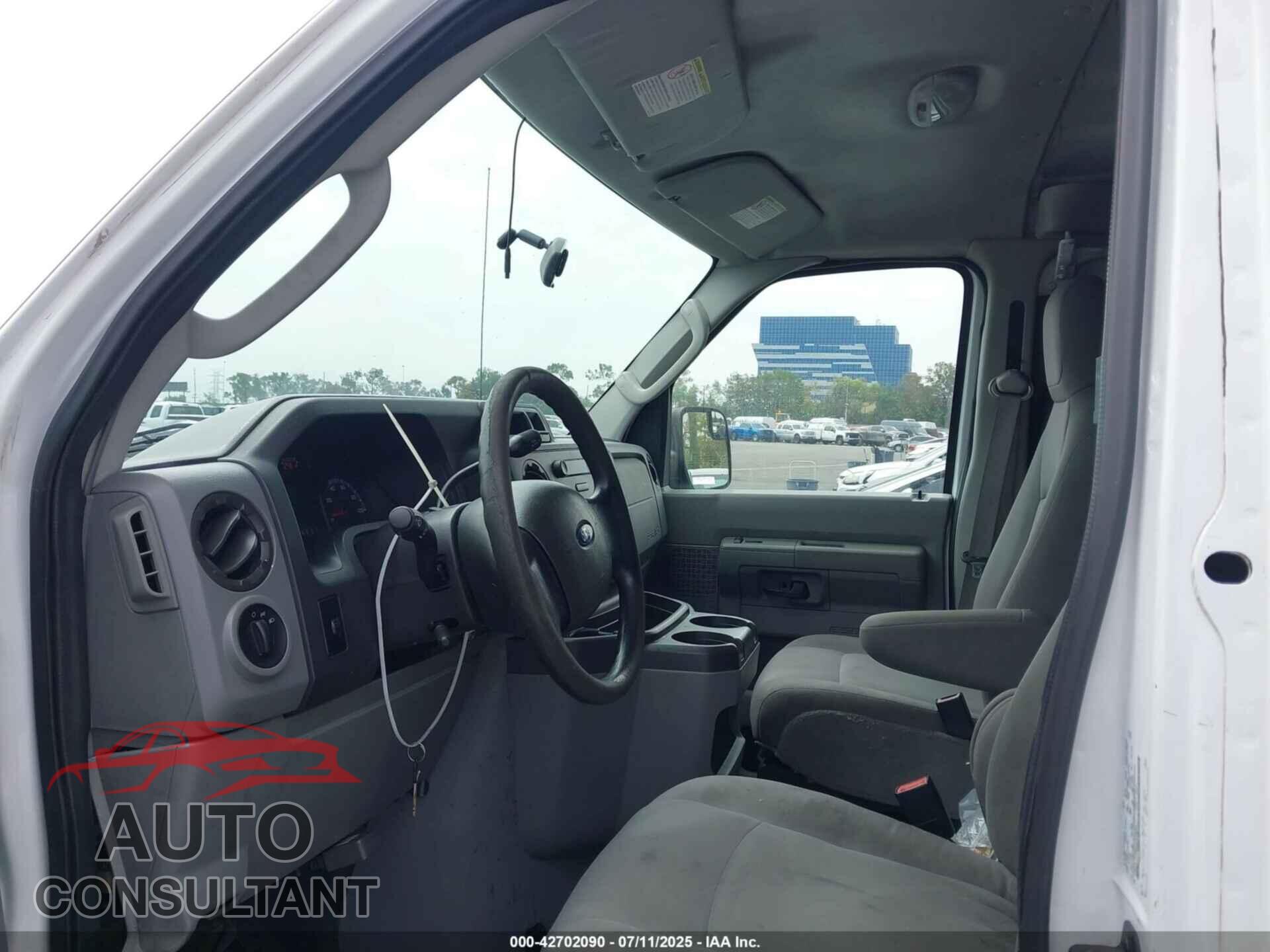 FORD E-150 2010 - 1FTNE1EW2ADA37006