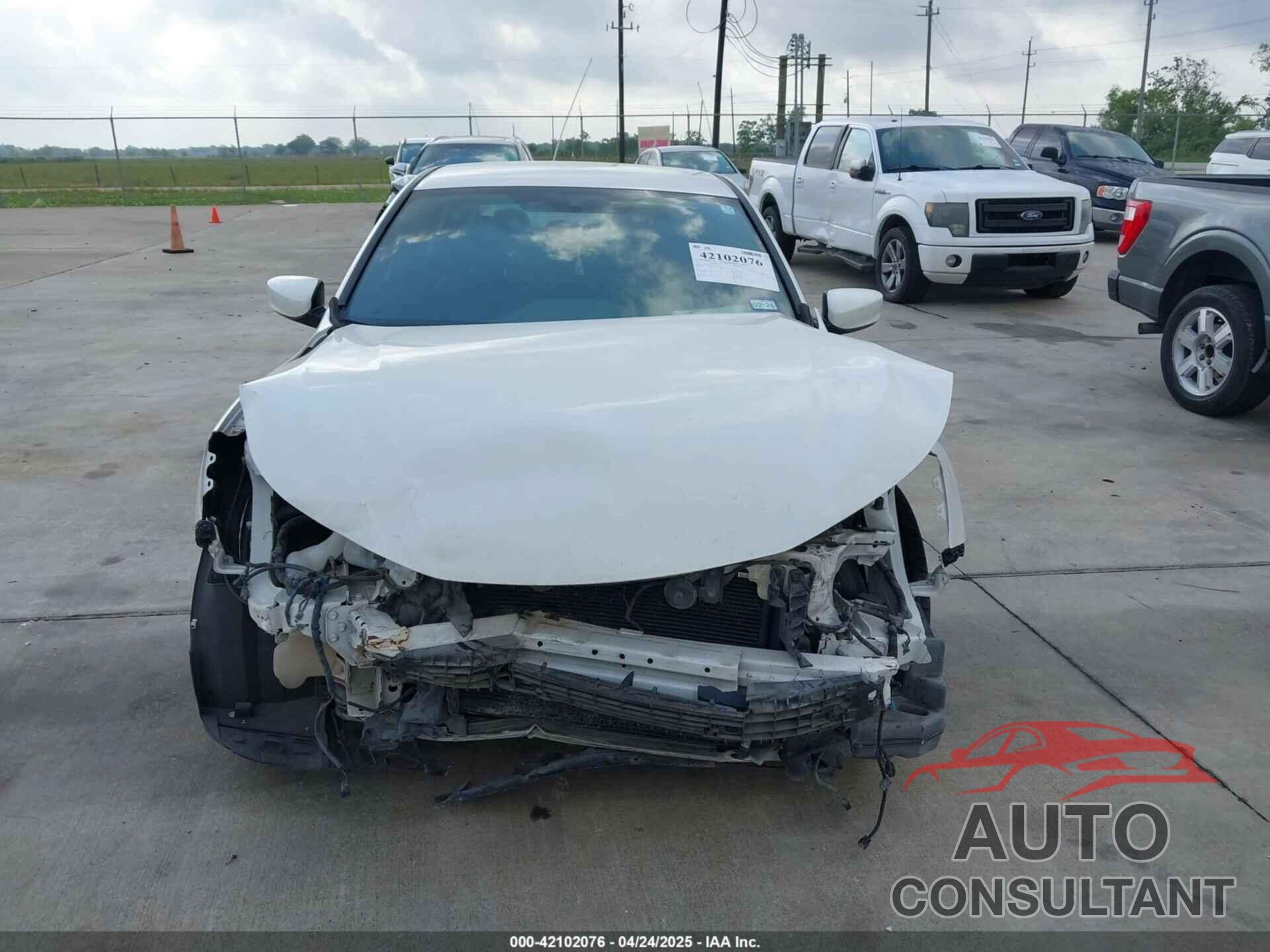 HONDA ACCORD 2017 - 1HGCR2F19HA203247