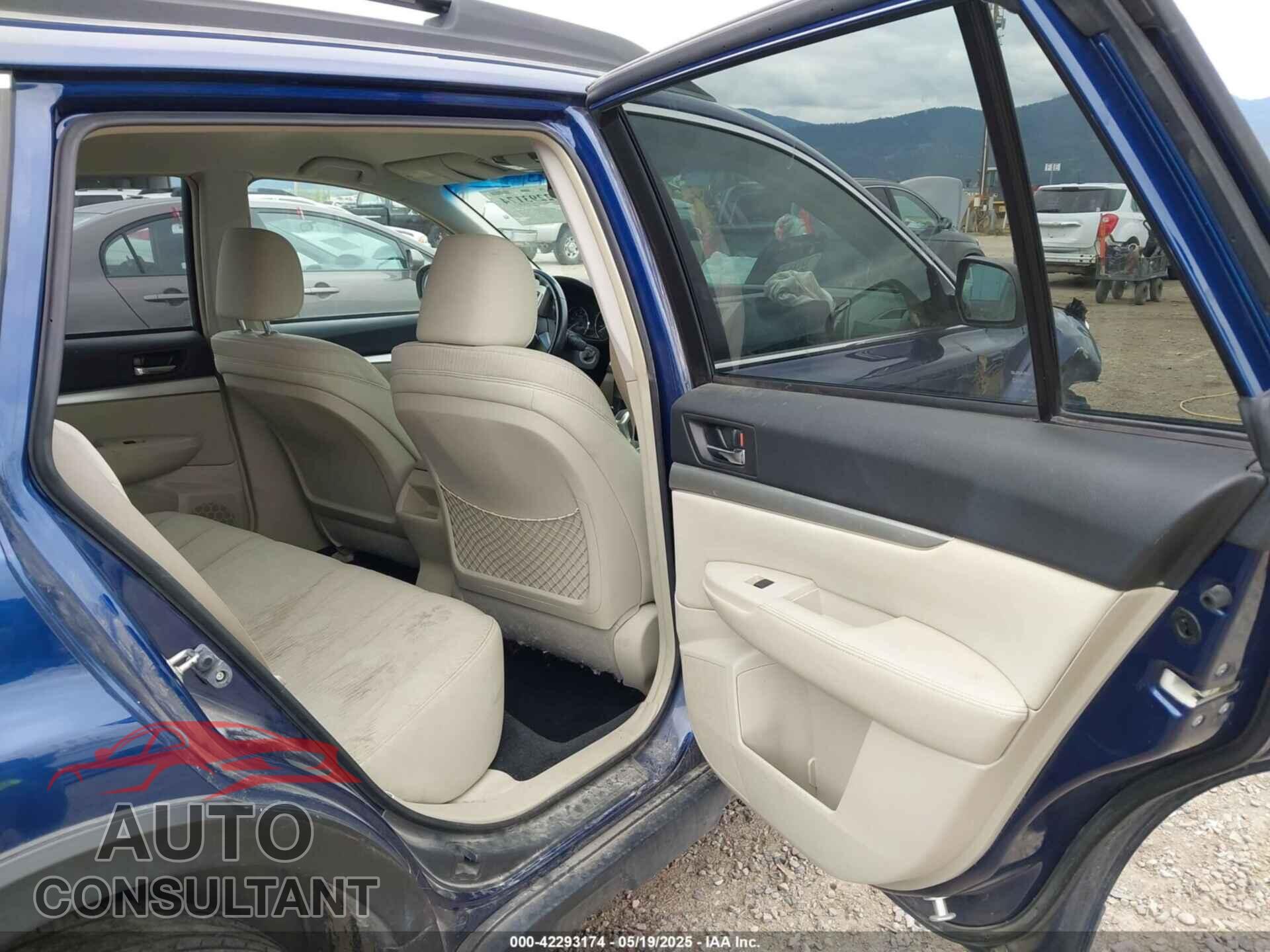 SUBARU OUTBACK 2011 - 4S4BRBCC8B3345337