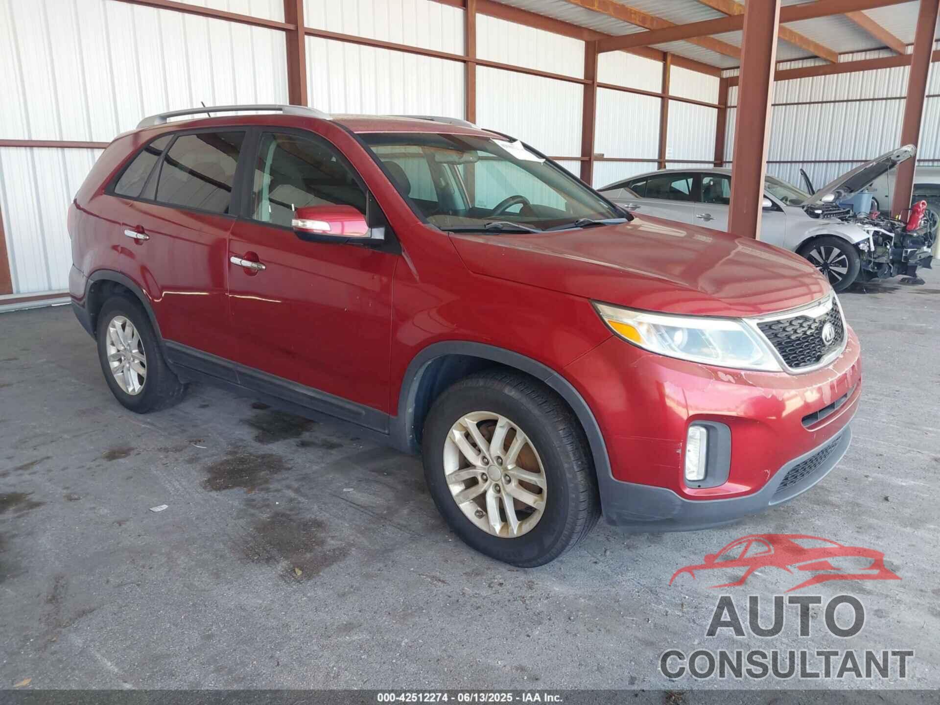 KIA SORENTO 2015 - 5XYKT4A68FG657710