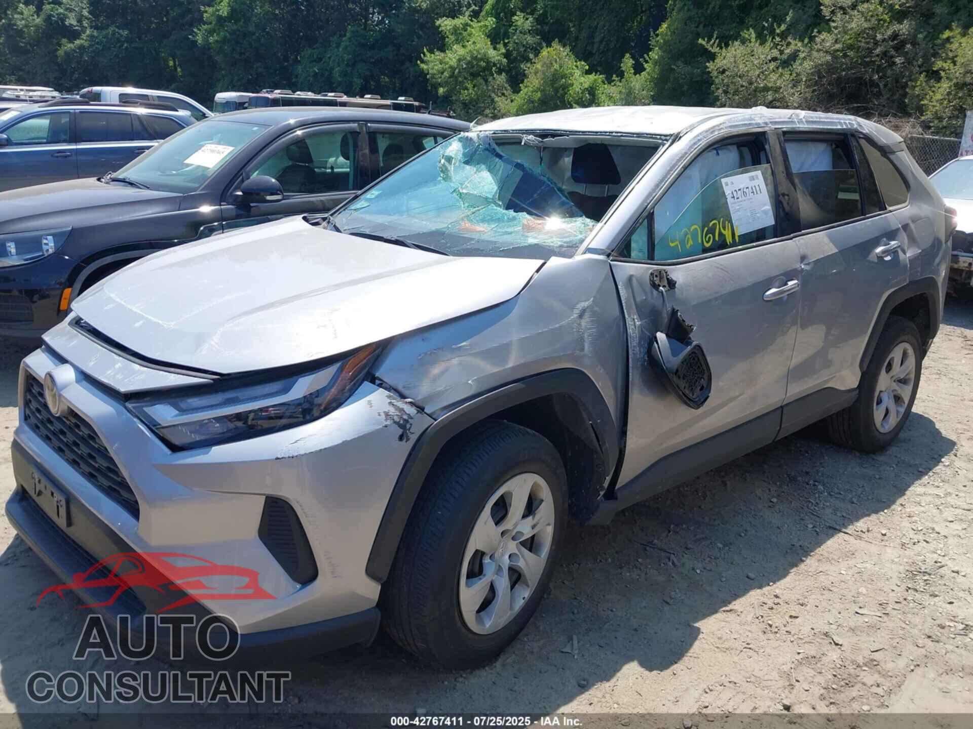 TOYOTA RAV4 2023 - 2T3F1RFV0PC391561