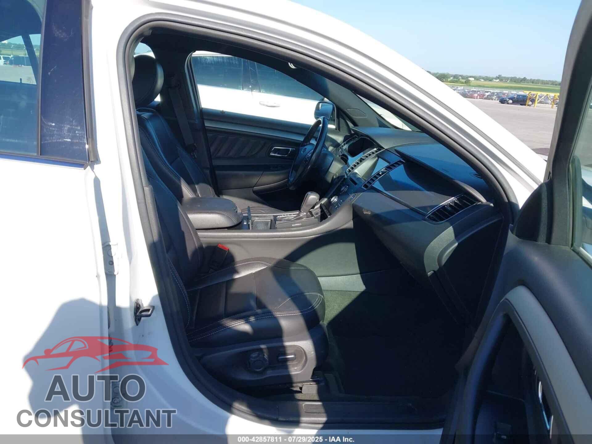 FORD TAURUS 2013 - 1FAHP2E92DG214928