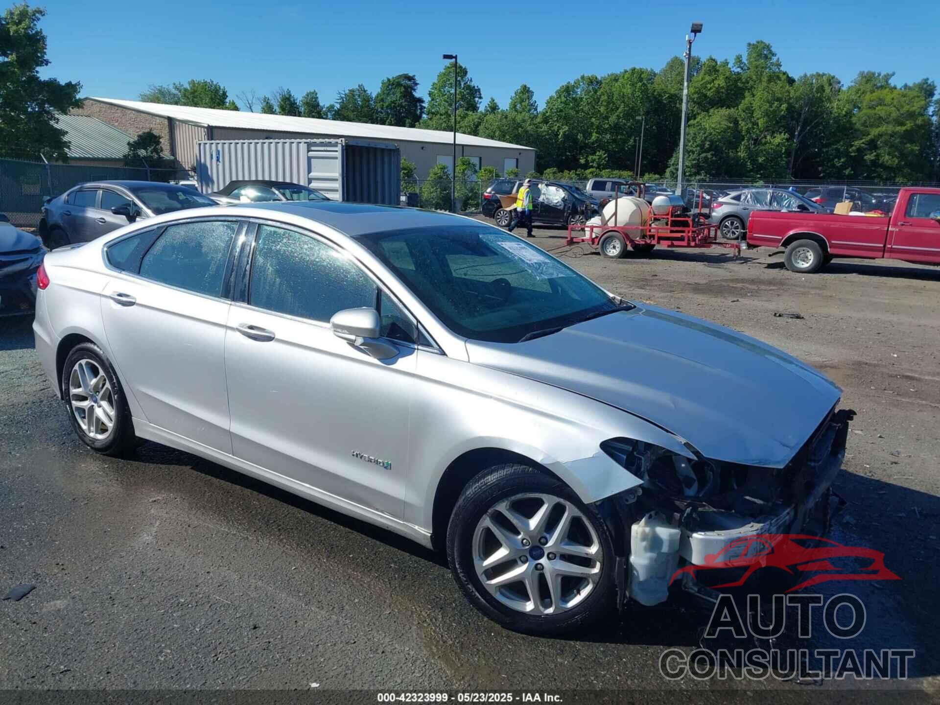 FORD FUSION HYBRID 2019 - 3FA6P0RUXKR141565