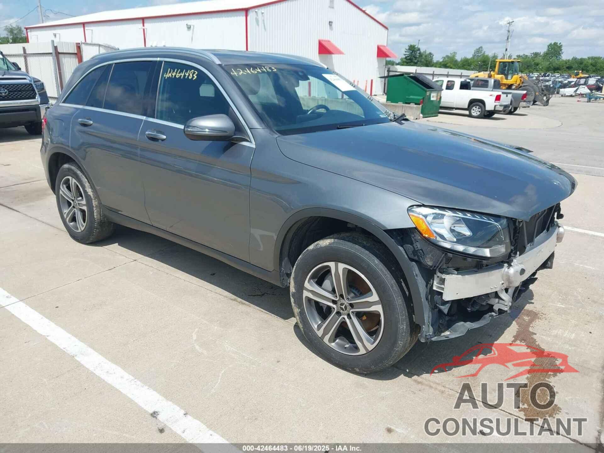 MERCEDES-BENZ GLC 300 2017 - WDC0G4KB6HV011837