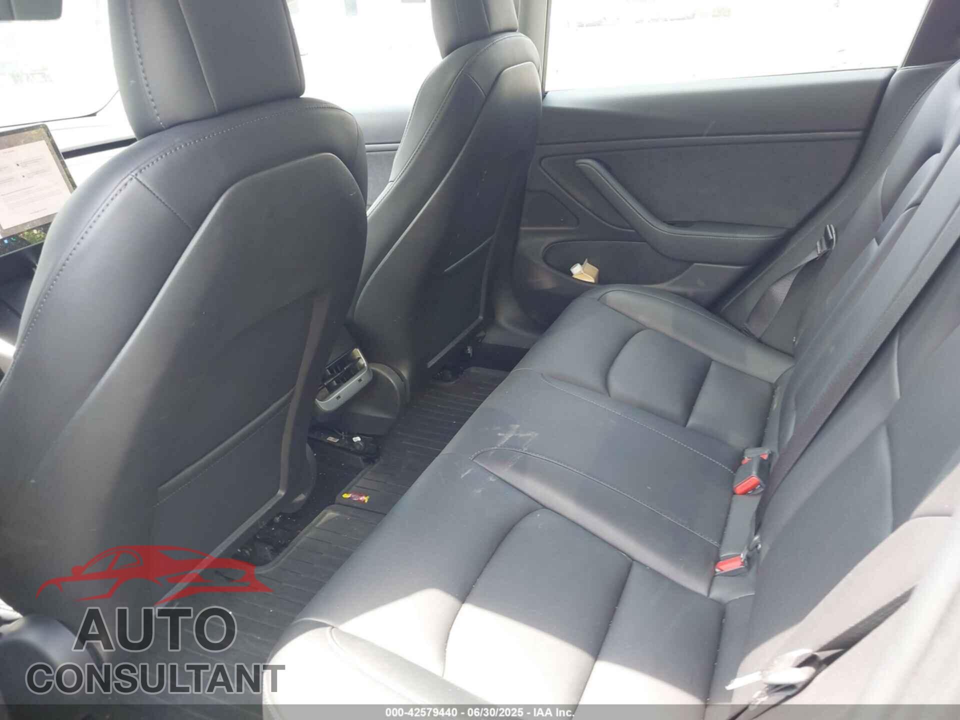 TESLA MODEL 3 2018 - 5YJ3E1EA4JF166045