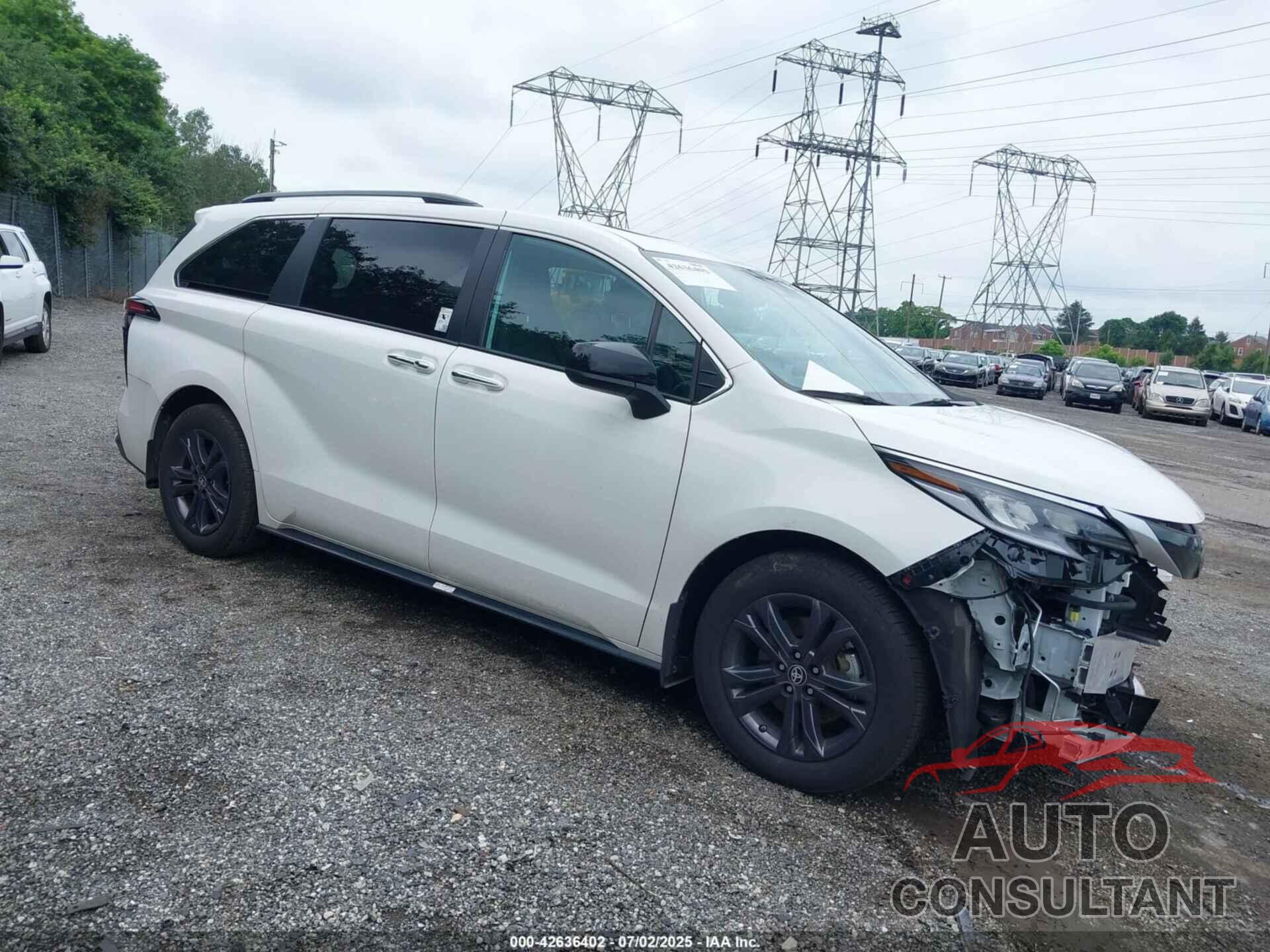TOYOTA SIENNA 2024 - 5TDDSKFC0RS136728