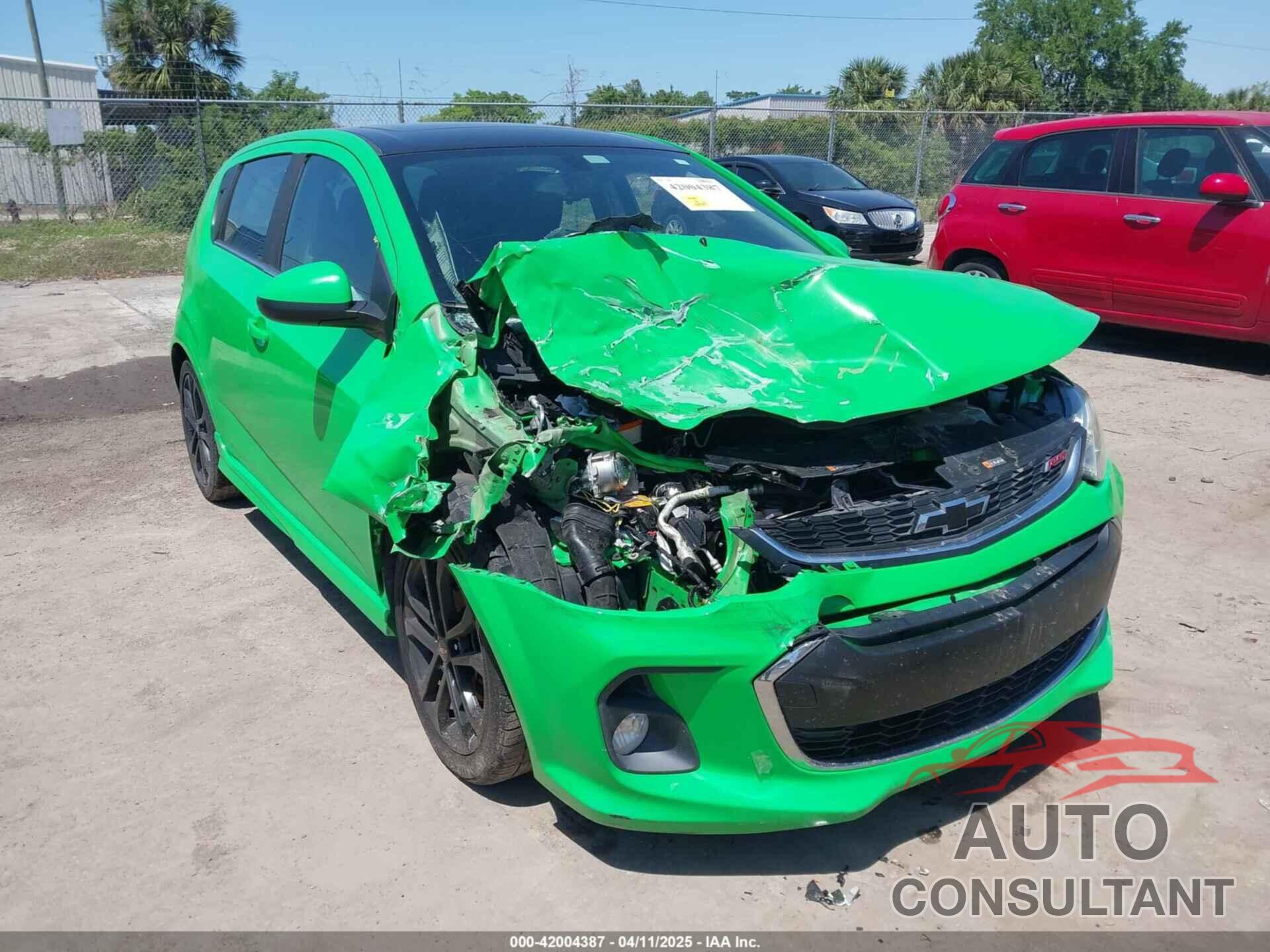 CHEVROLET SONIC 2017 - 1G1JD6SB4H4162897