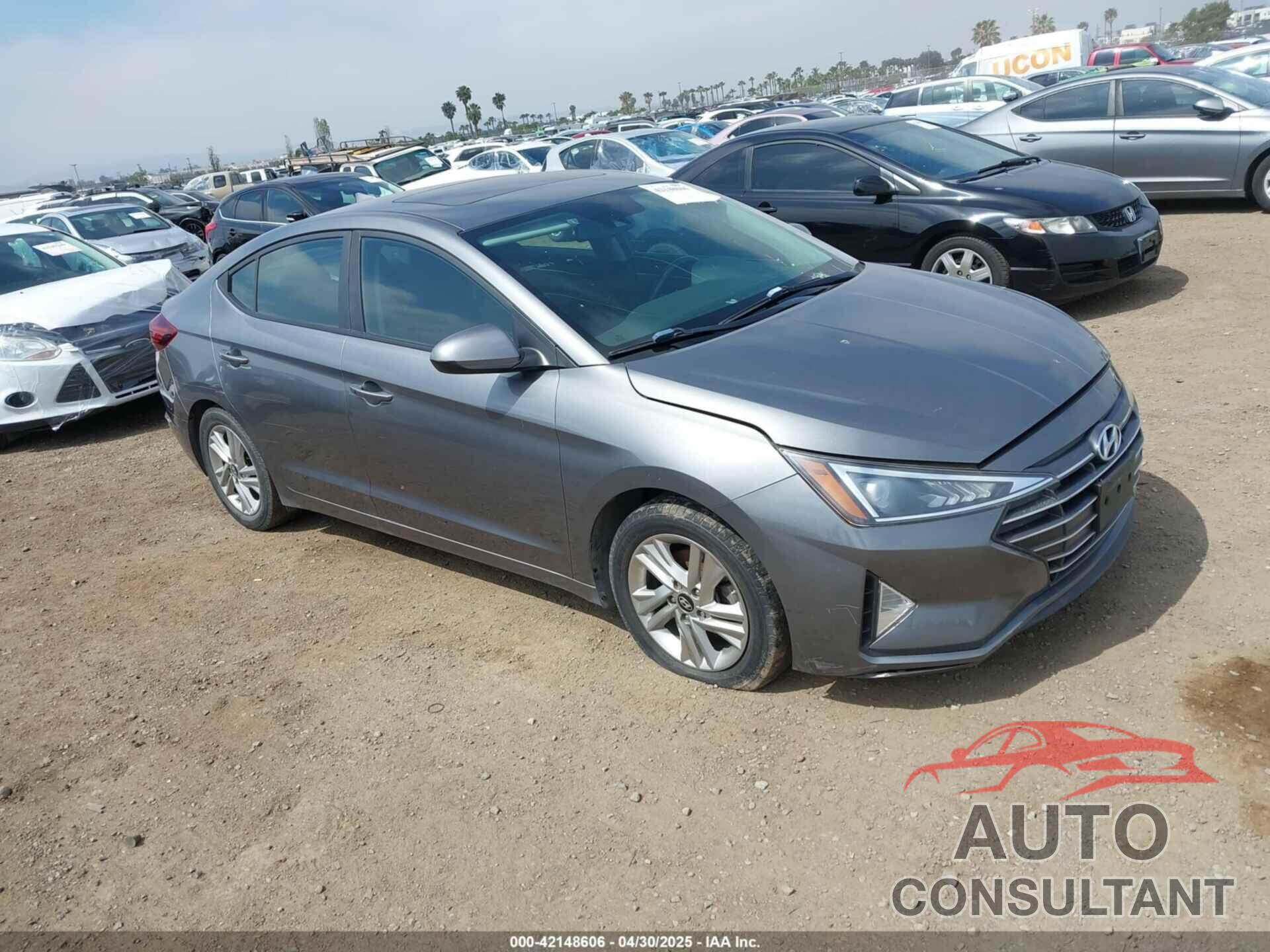 HYUNDAI ELANTRA 2019 - 5NPD84LF8KH414733
