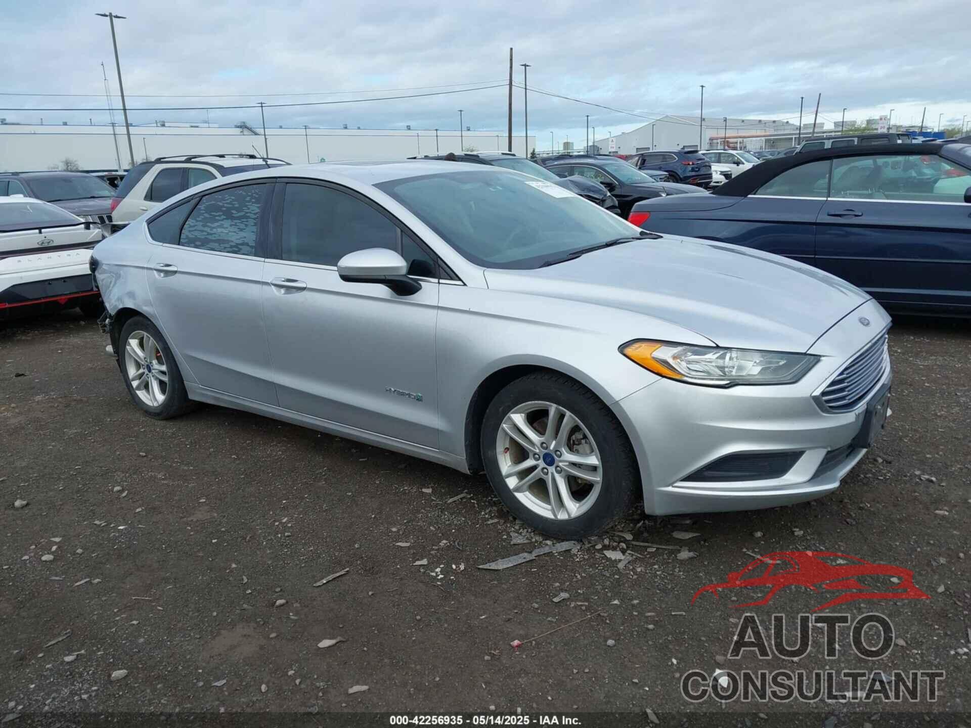 FORD FUSION HYBRID 2018 - 3FA6P0LU2JR161168
