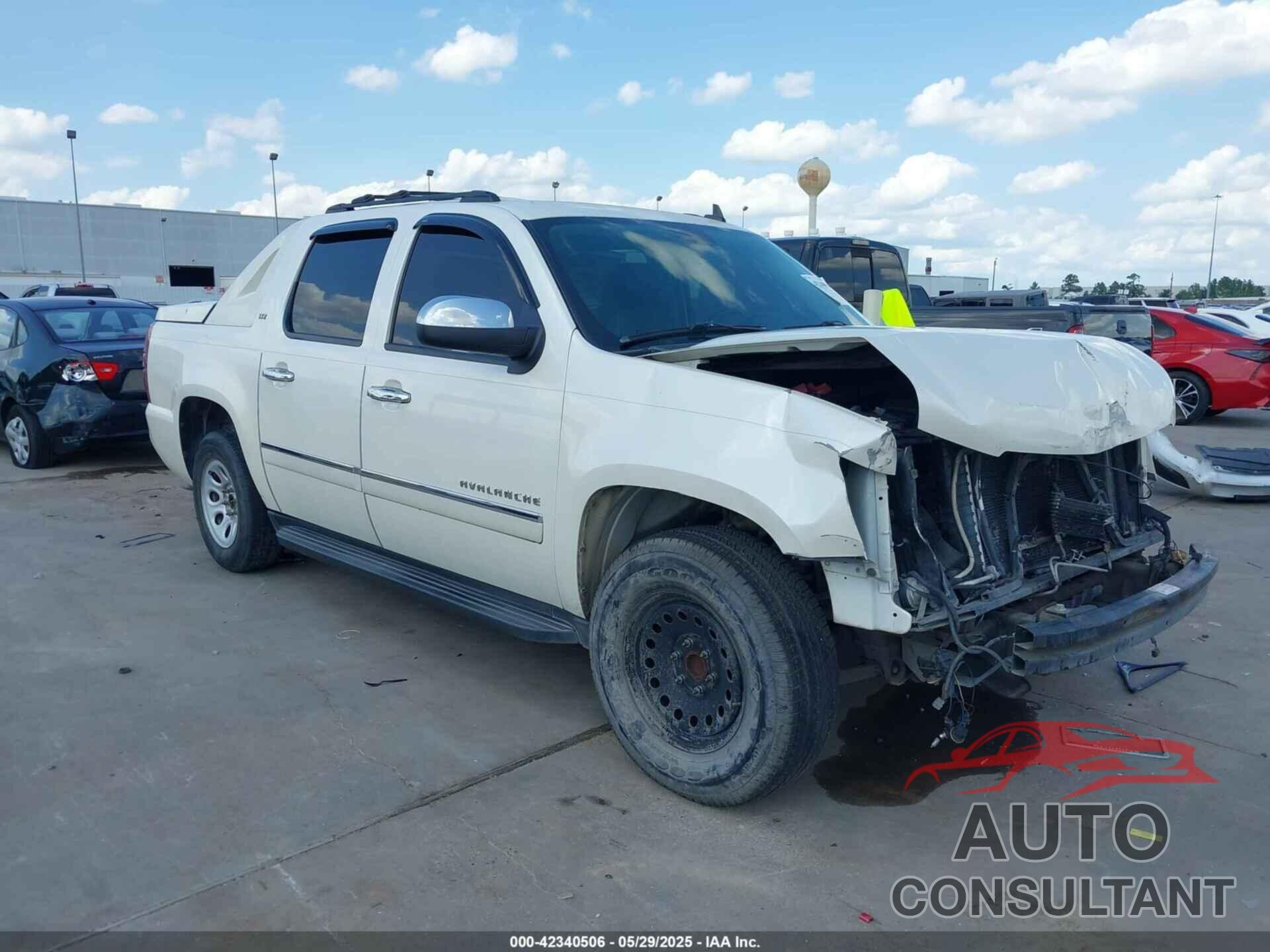 CHEVROLET AVALANCHE 1500 2012 - 3GNMCGE04CG245739
