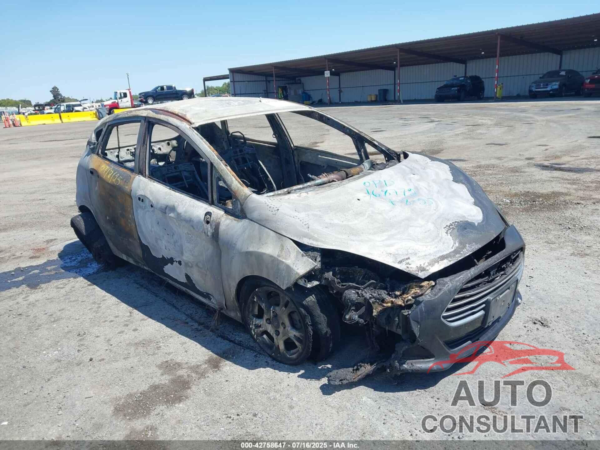 FORD FIESTA 2015 - 3FADP4EJ0FM181831