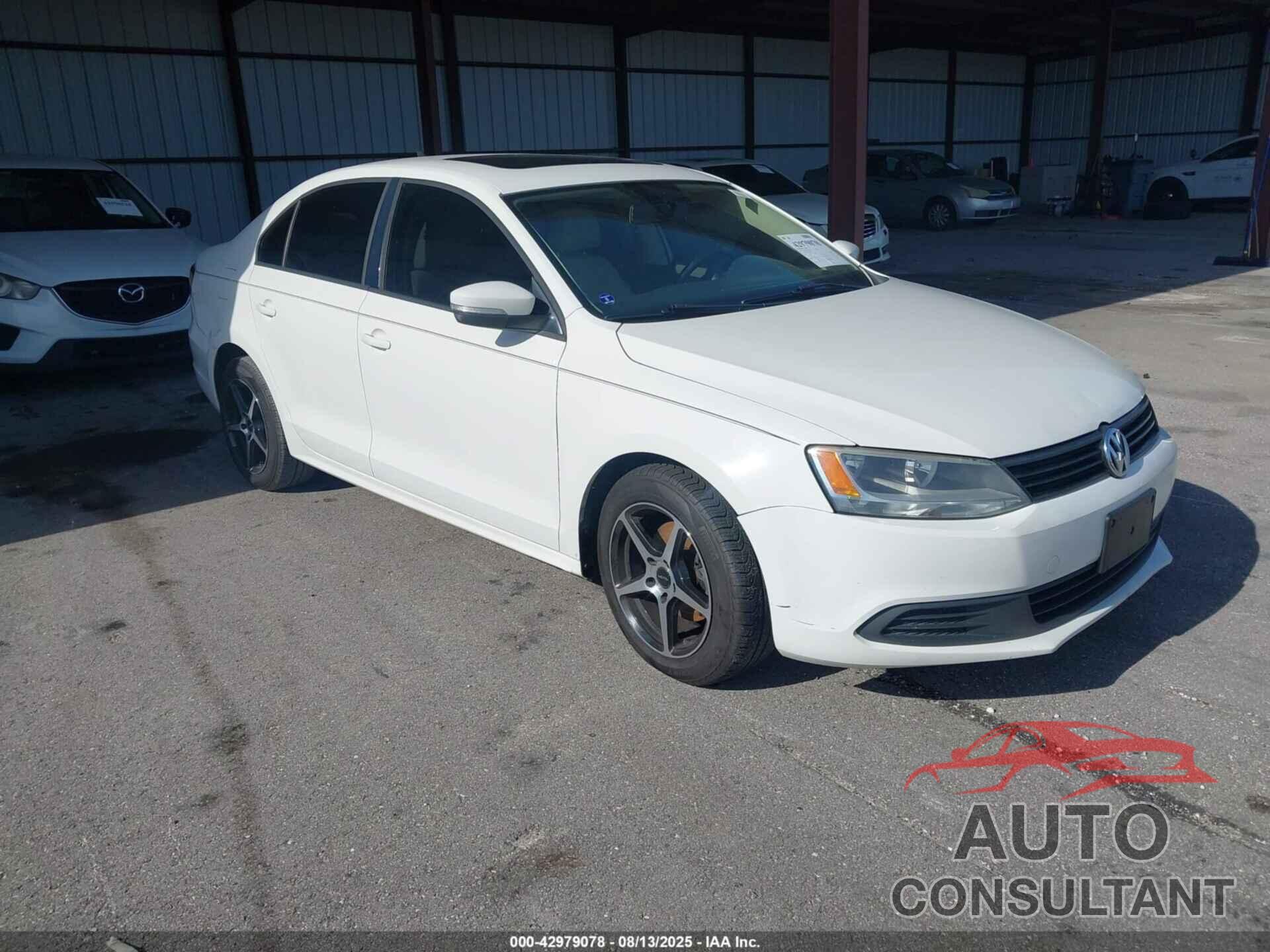 VOLKSWAGEN JETTA 2012 - 3VWDP7AJ3CM371164